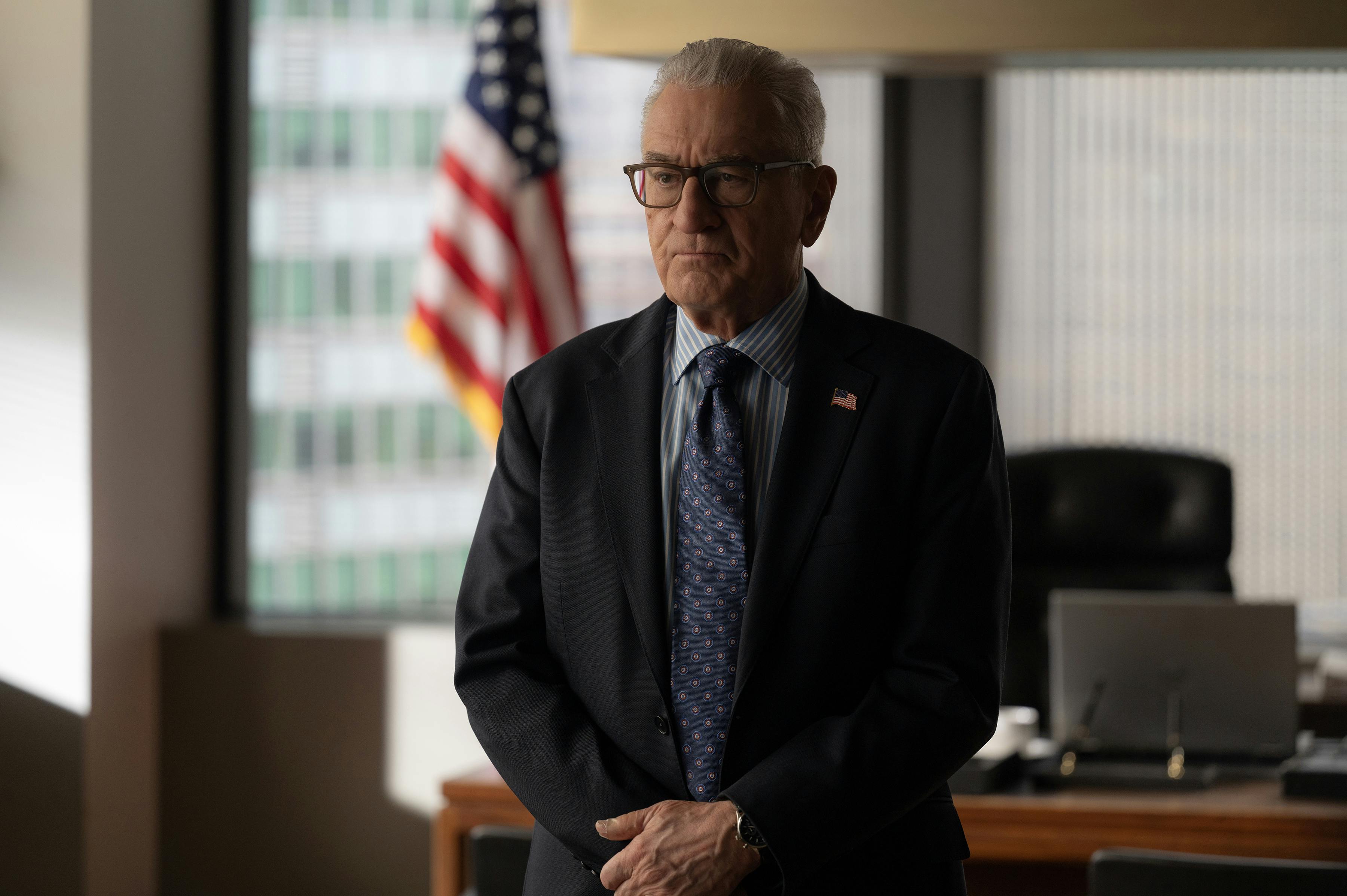 ZERO DAY. Robert De Niro as George Mullen in Episode 103 of Zero Day. Cr. JOJO WHILDEN/Netflix © 2024 