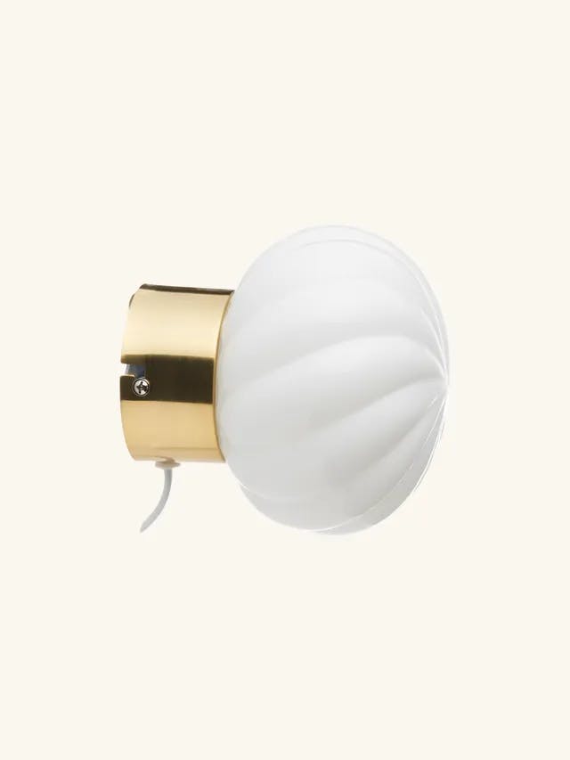 https://imgix.femina.dk/2025-02-03/SG-lampe.png