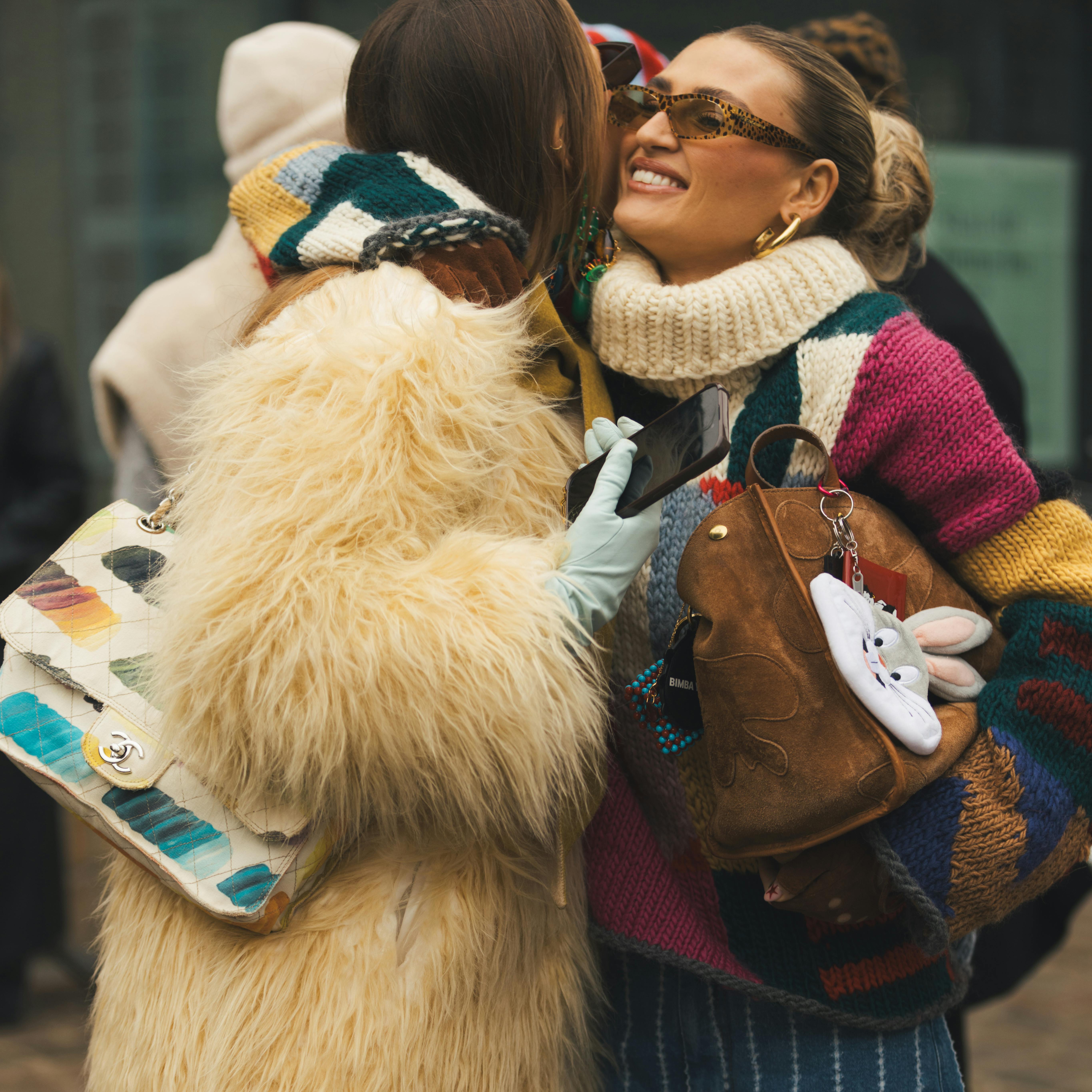 https://imgix.femina.dk/2025-02-04/AW25-Copenhagen-Fashion-Week-Street-Style-Day-4-Noor-u-Nisa-10_1.jpg