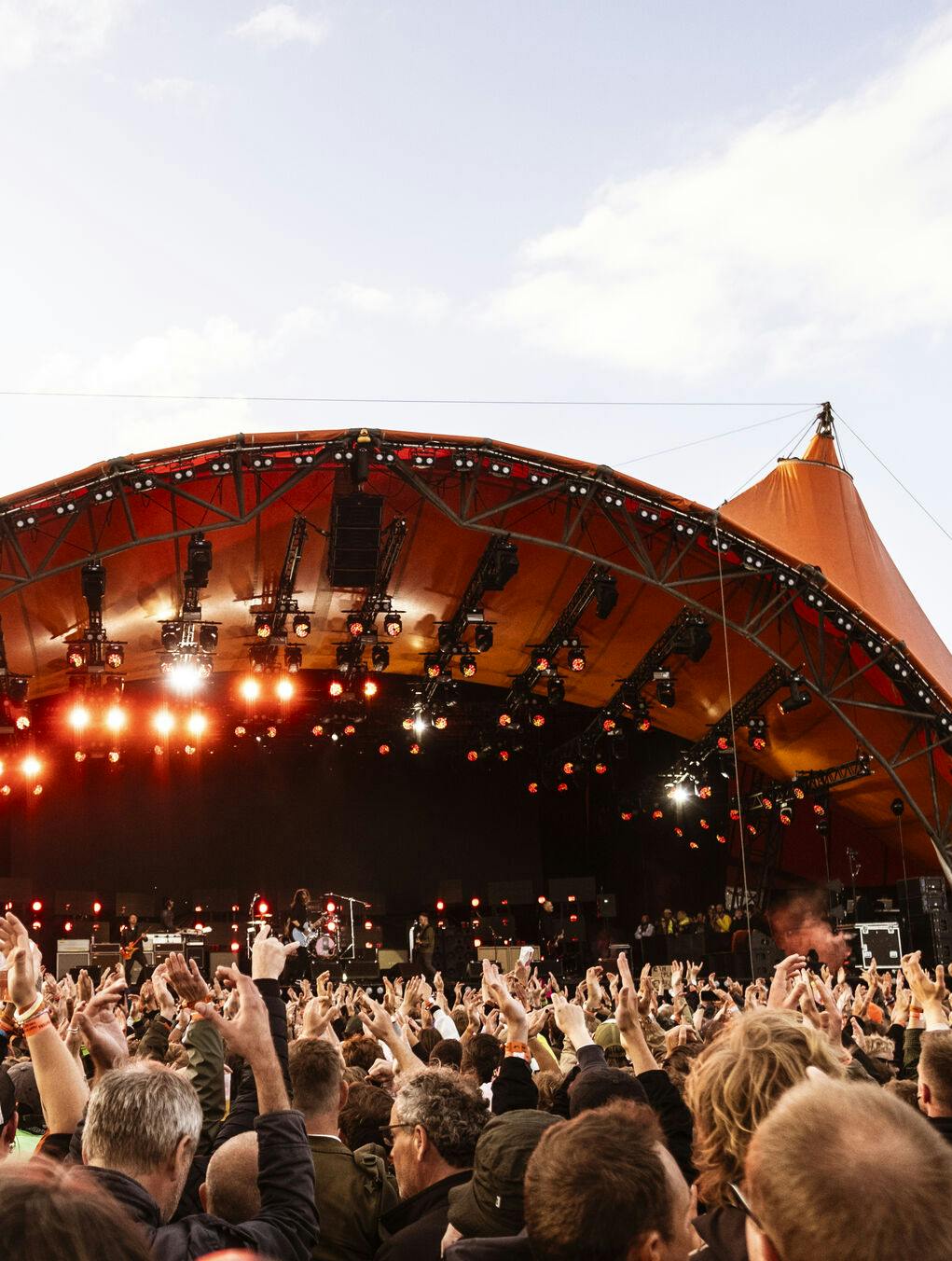 roskilde festival 2025 orange scene