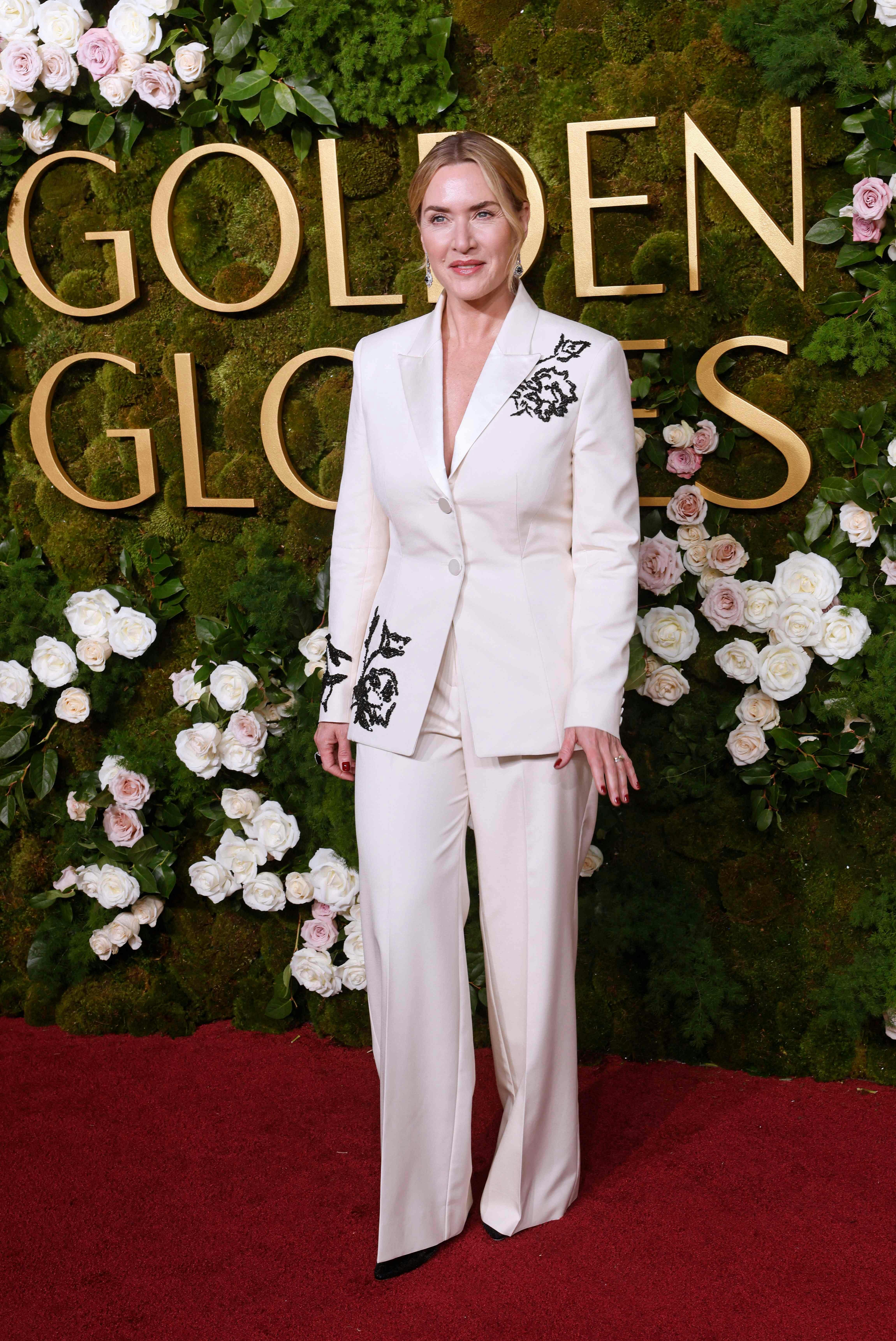 TOPSHOT - British actress Kate Winslet arrives for the 82nd annual Golden Globe Awards at the Beverly Hilton hotel in Beverly Hills, California, on January 5, 2025. (Photo by Etienne LAURENT / AFP)