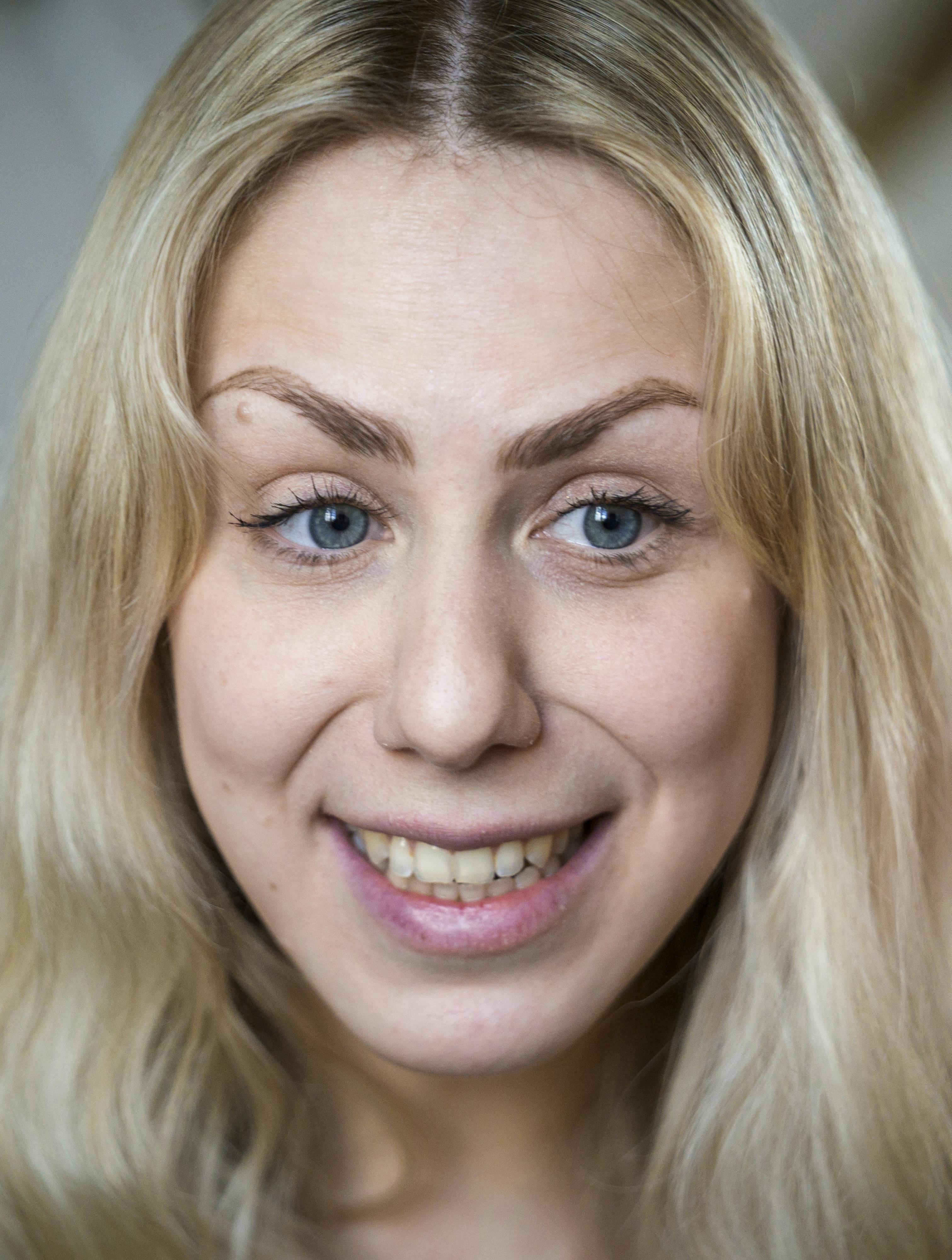 Marie Watson lever af at streame på Twitch.