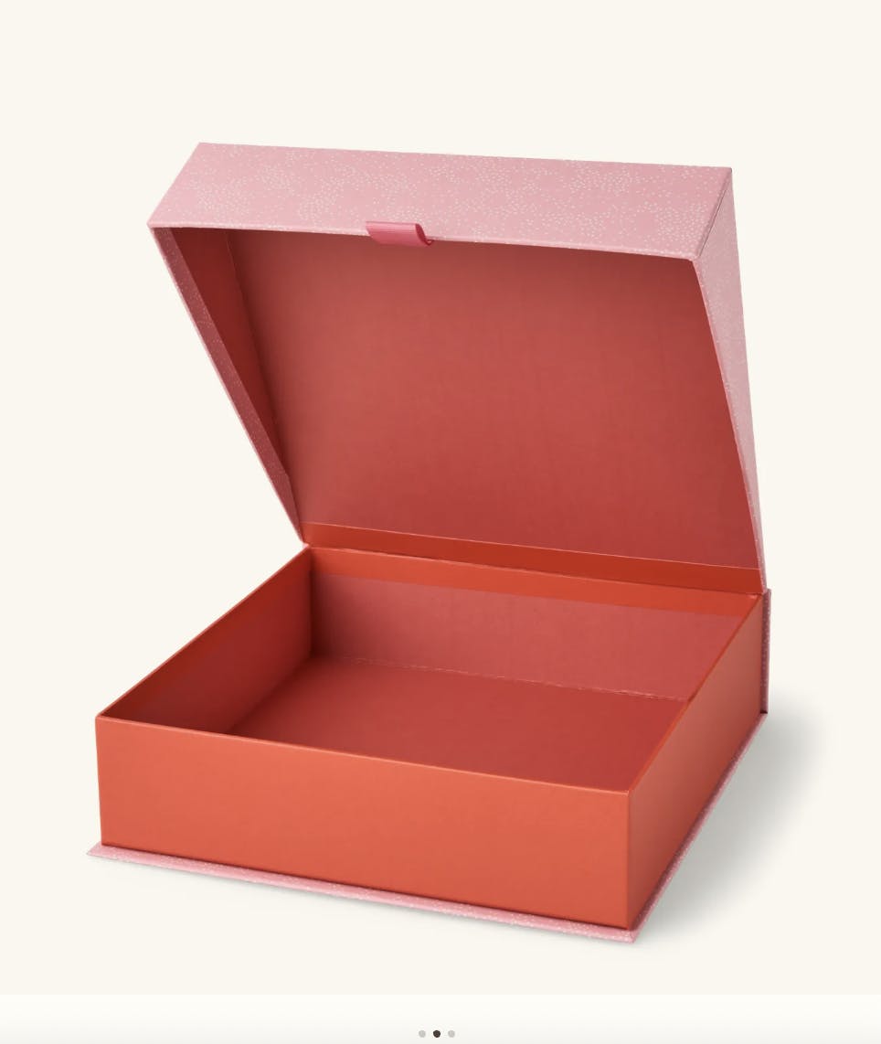 https://imgix.femina.dk/2025-05-09/Skaermbillede-2025-05-04-kl.-19.03.00.png