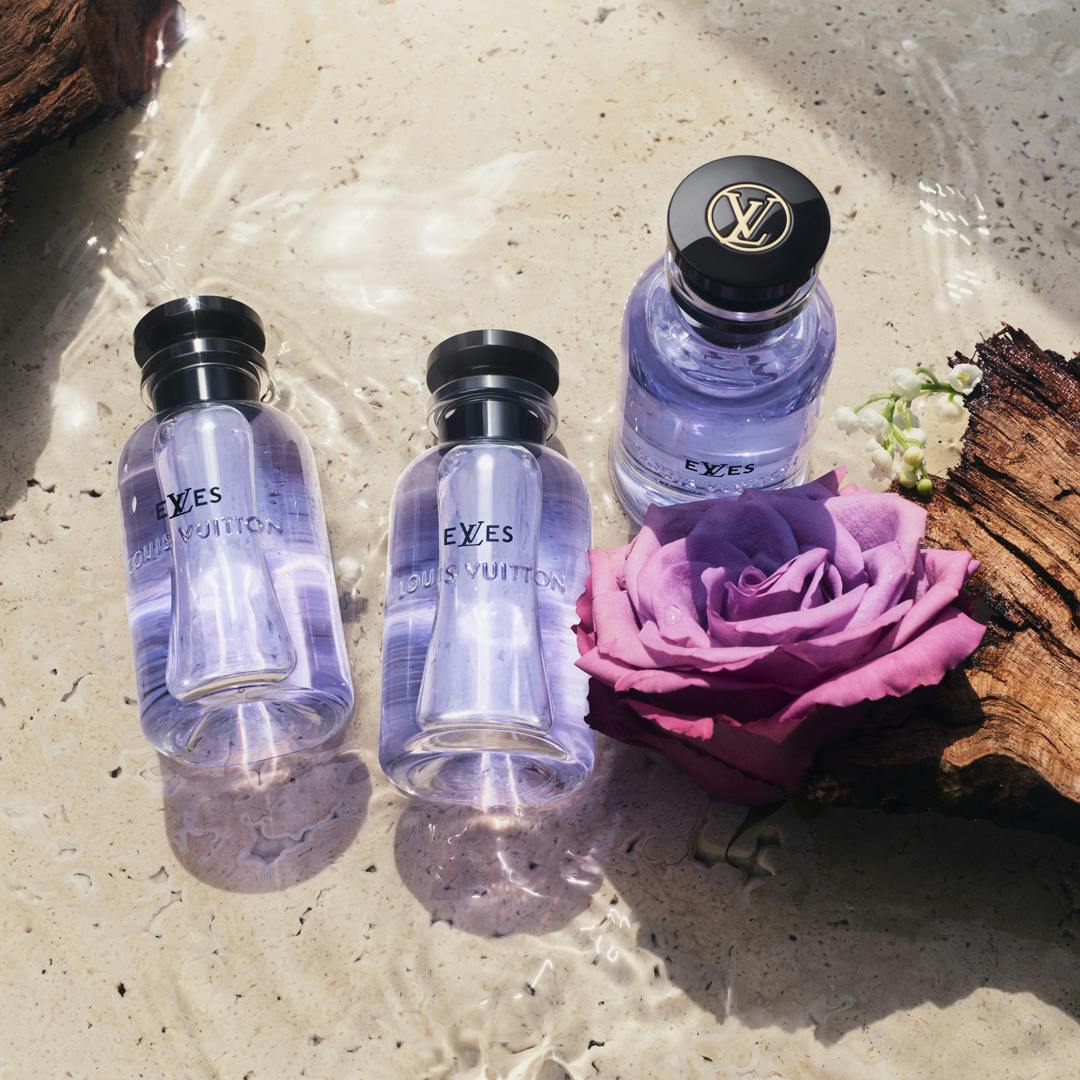 https://imgix.femina.dk/2025-05-14/LV_PARFUMS__eLVes_Louis_Vuitton_still_life_6.png