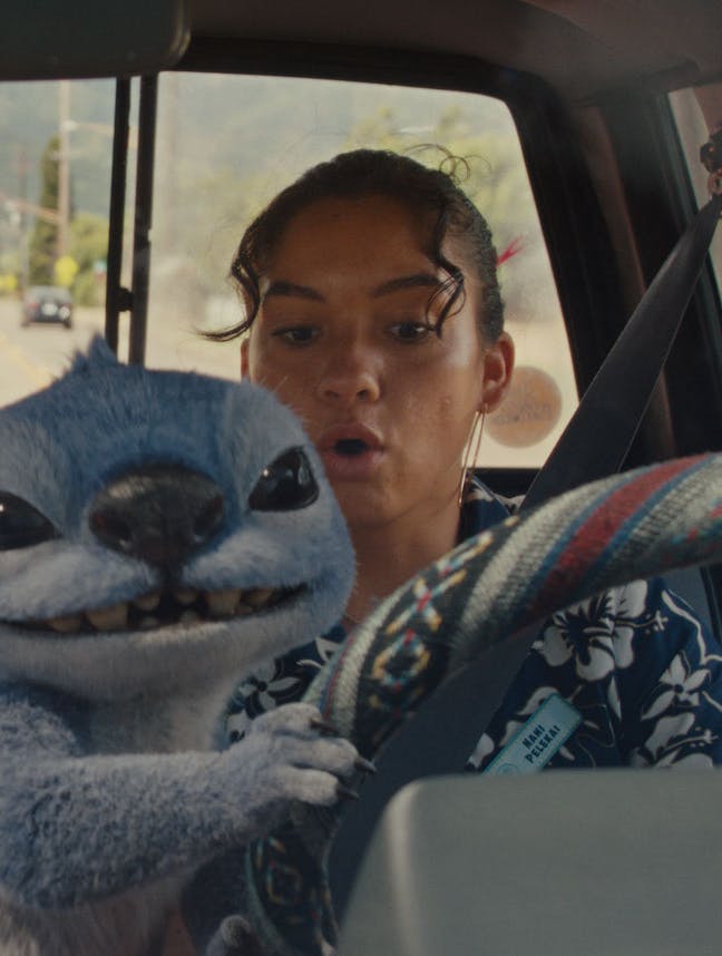 Maia Kealoha, Stitch og Sydney Agudong i 'Lilo & Stitch'