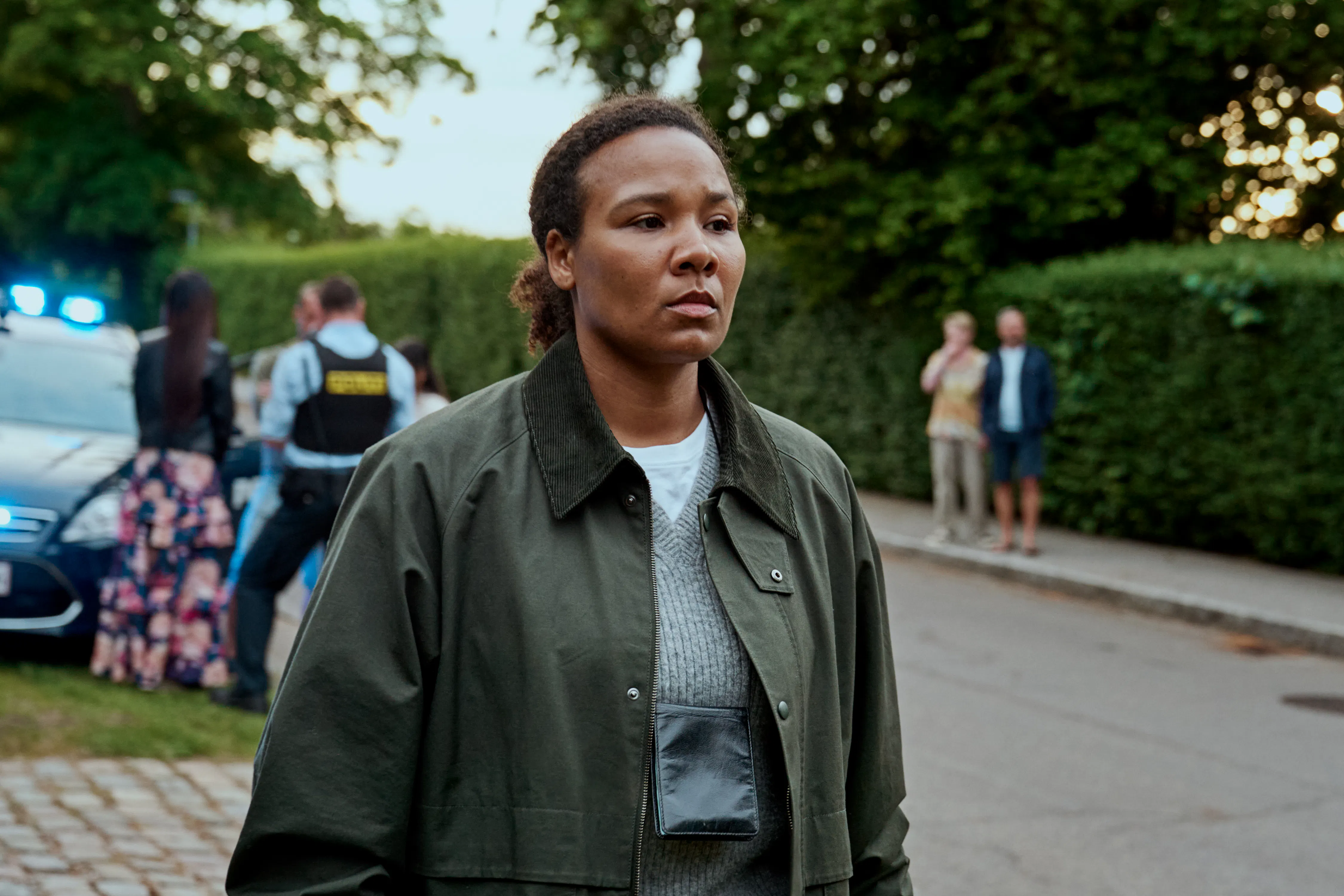 Sara Fanta Traore spiller betjenten Aicha i "Reservatet": Her har du ...