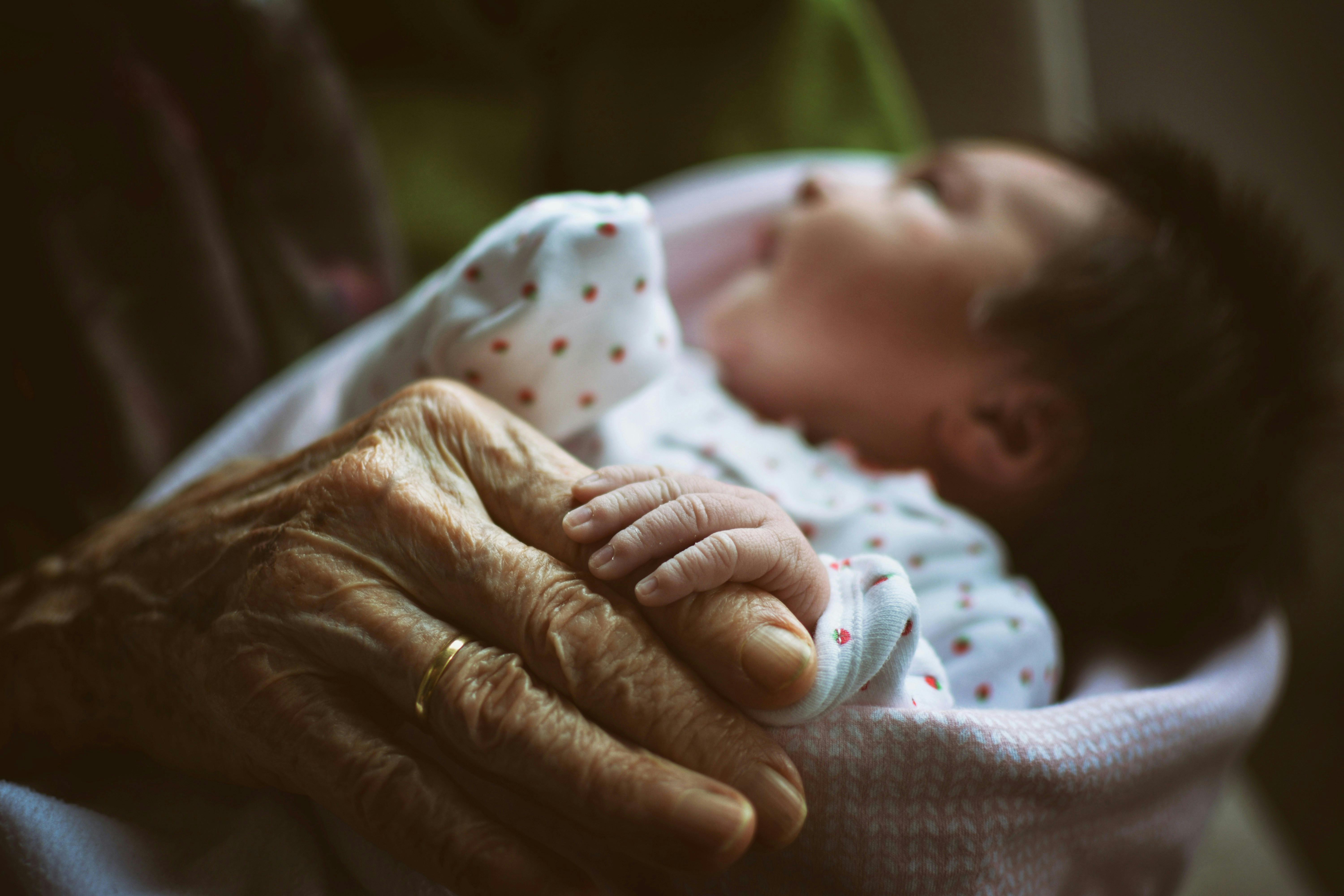 https://imgix.femina.dk/2025-05-27/pedro-kummel--SMJspWAV78-unsplash.jpg