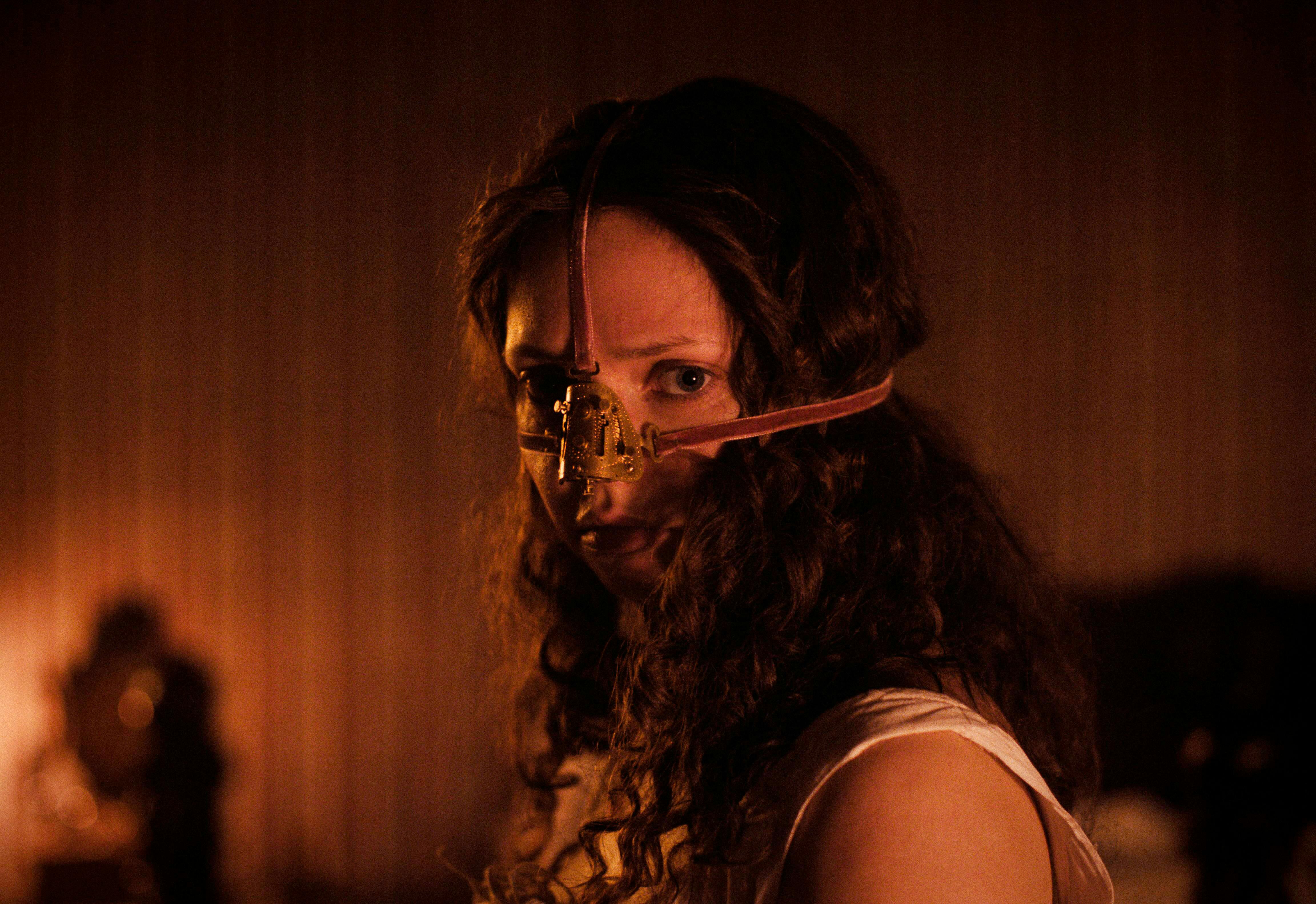 https://imgix.femina.dk/2025-05-28/The-Ugly-Stepsister-still-1-Lea-Myren-Photo-Marcel-Zyskind_.jpg