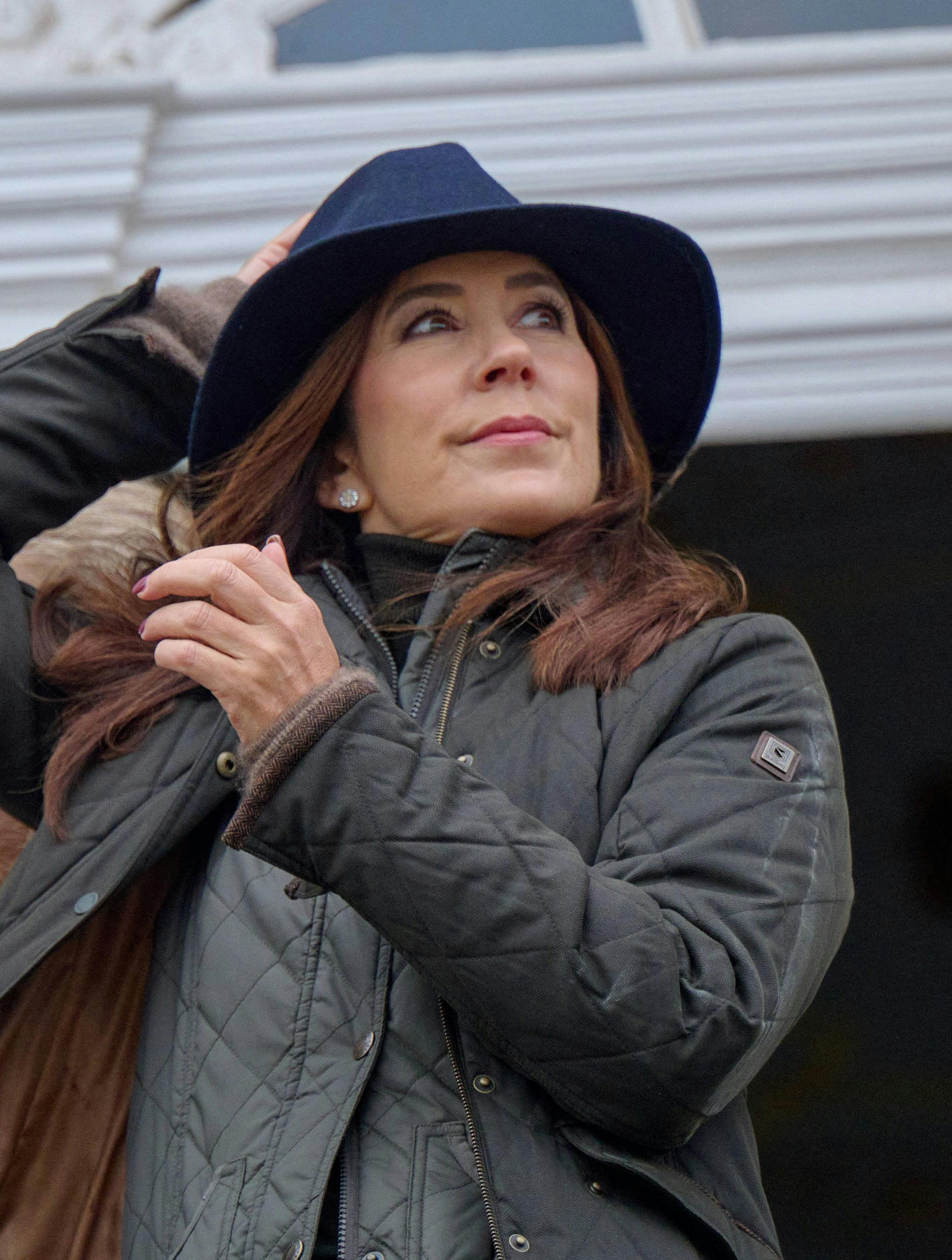 Dronning Mary minder om prinsesse Diana