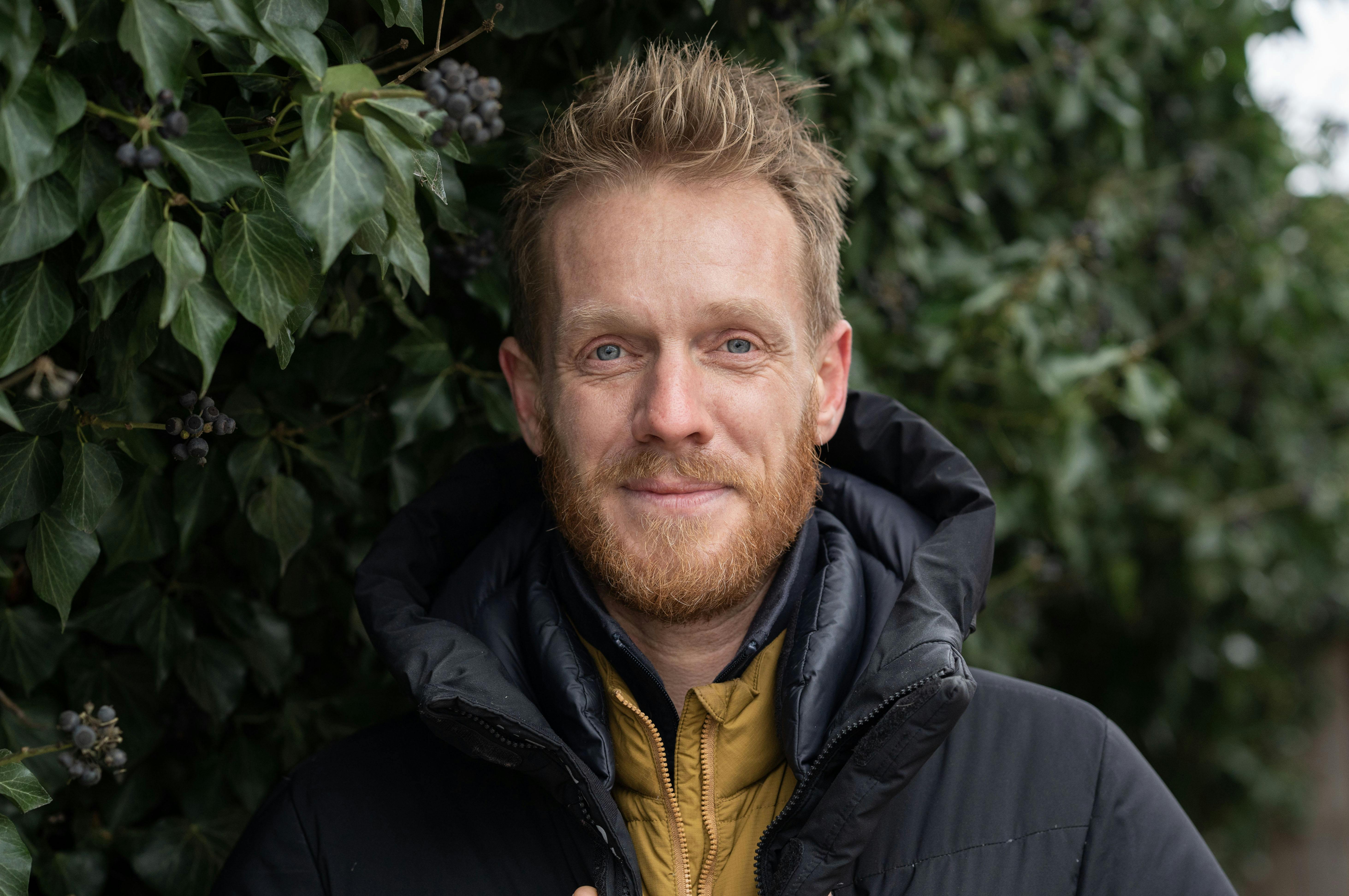 Tobias Hansen hylder sønnen Hugo