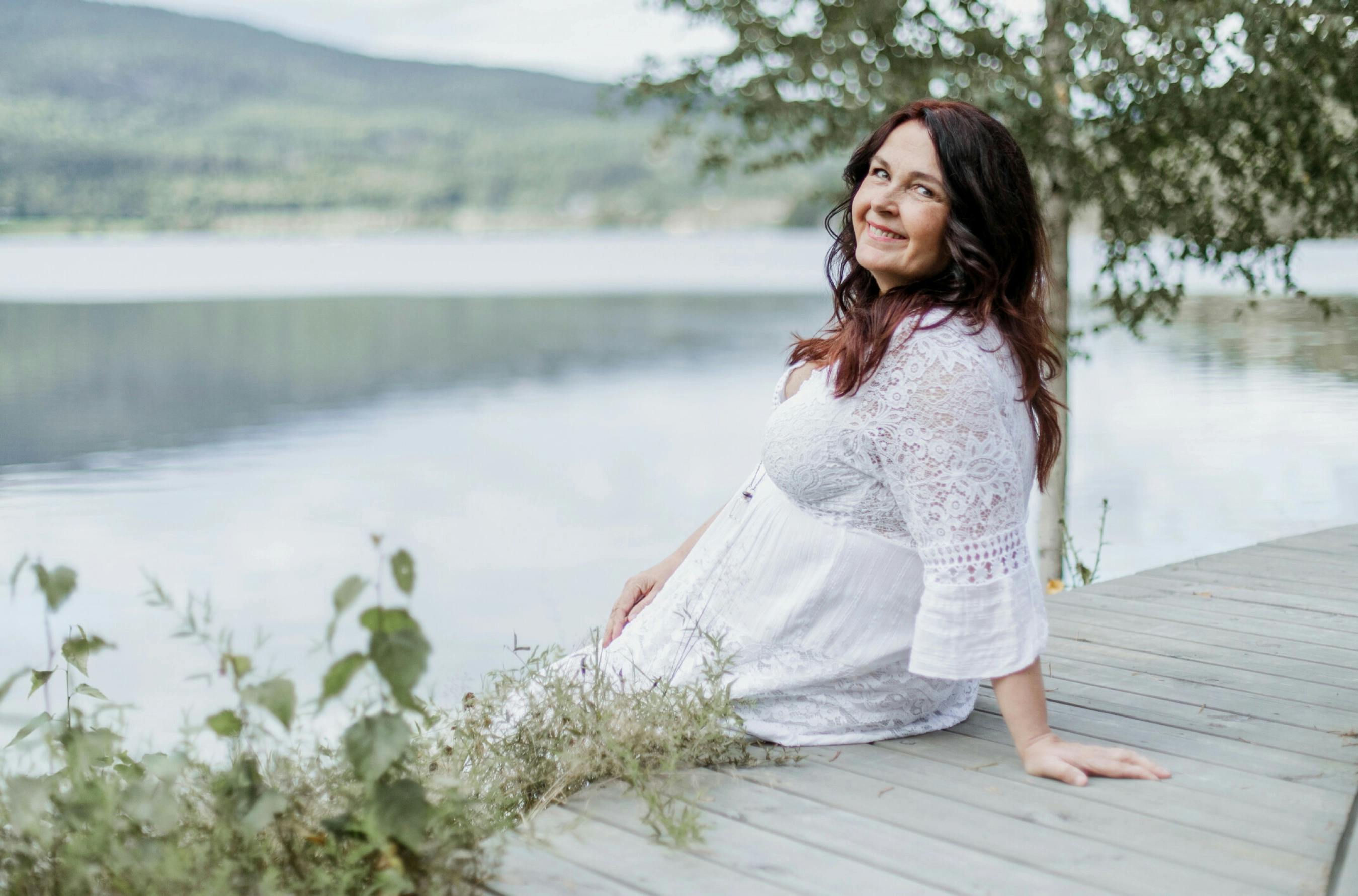 https://imgix.femina.dk/2025-06-04/Engla-head.jpeg