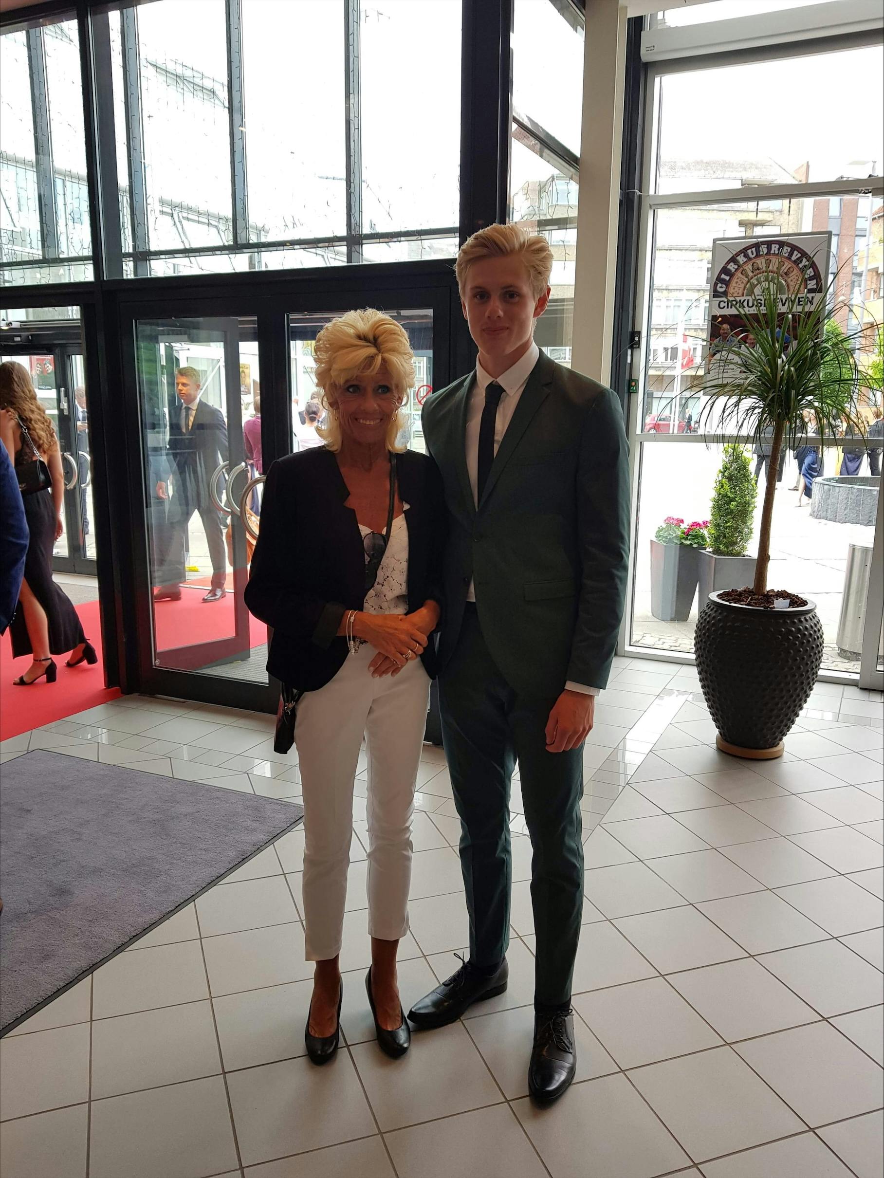https://imgix.femina.dk/2025-06-06/processed-2CE38C42-10E1-443B-9F31-EAB21177175E.jpeg