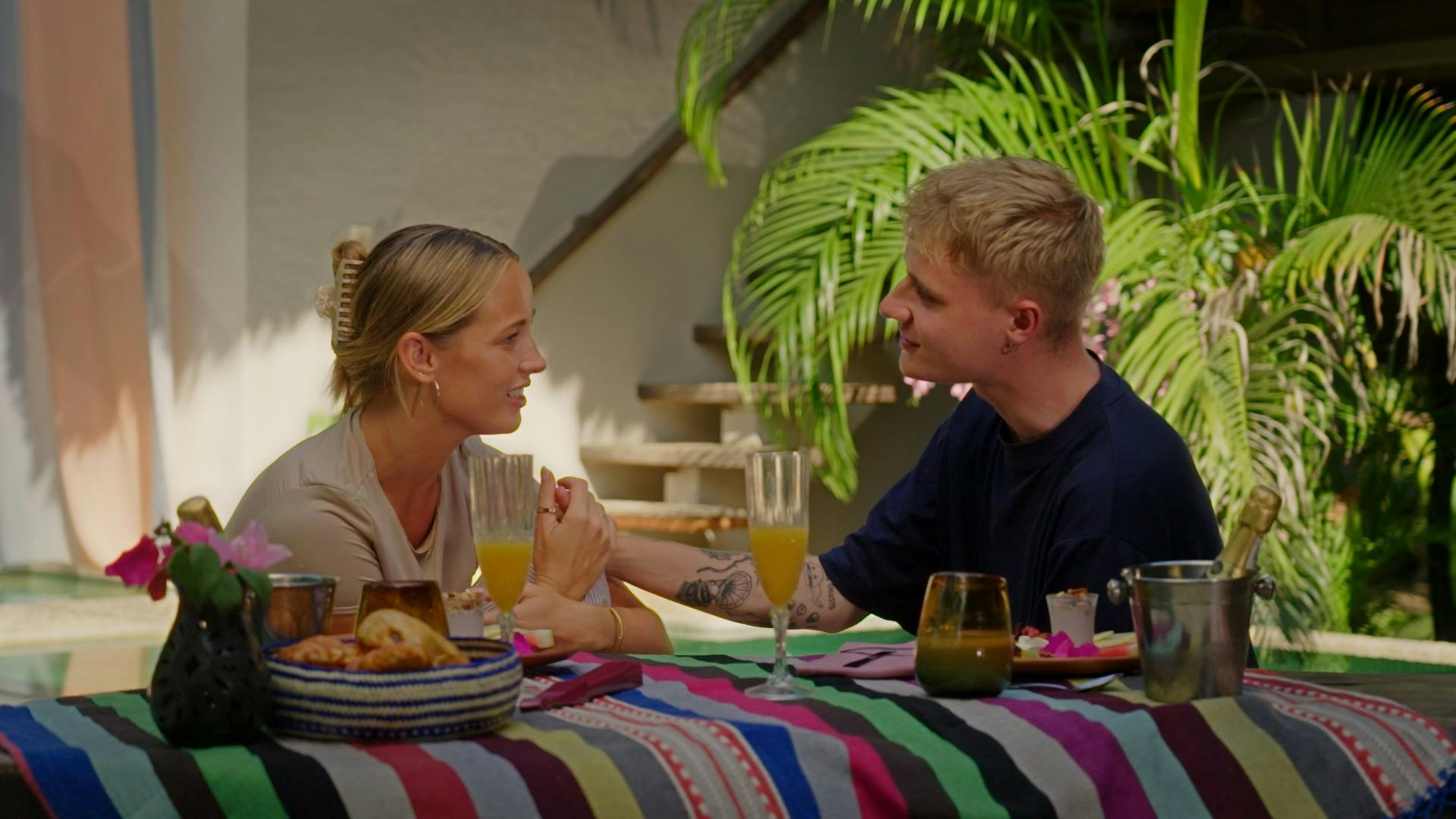 mai og alexander bachelorette