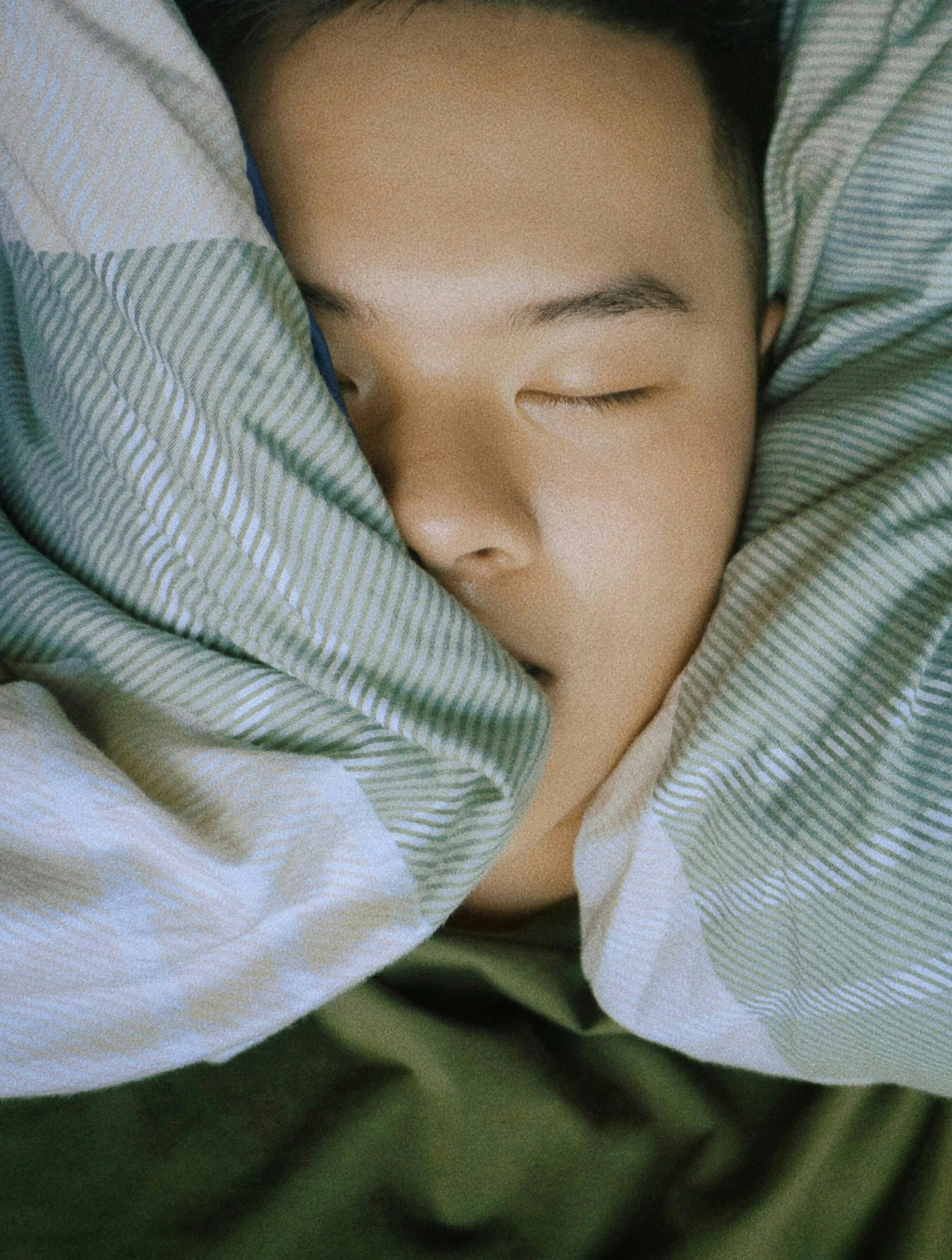 Journalist Aino Oxblod har skammet sig over sin snorken hele sit voksne liv og kæmper med selvaccept.