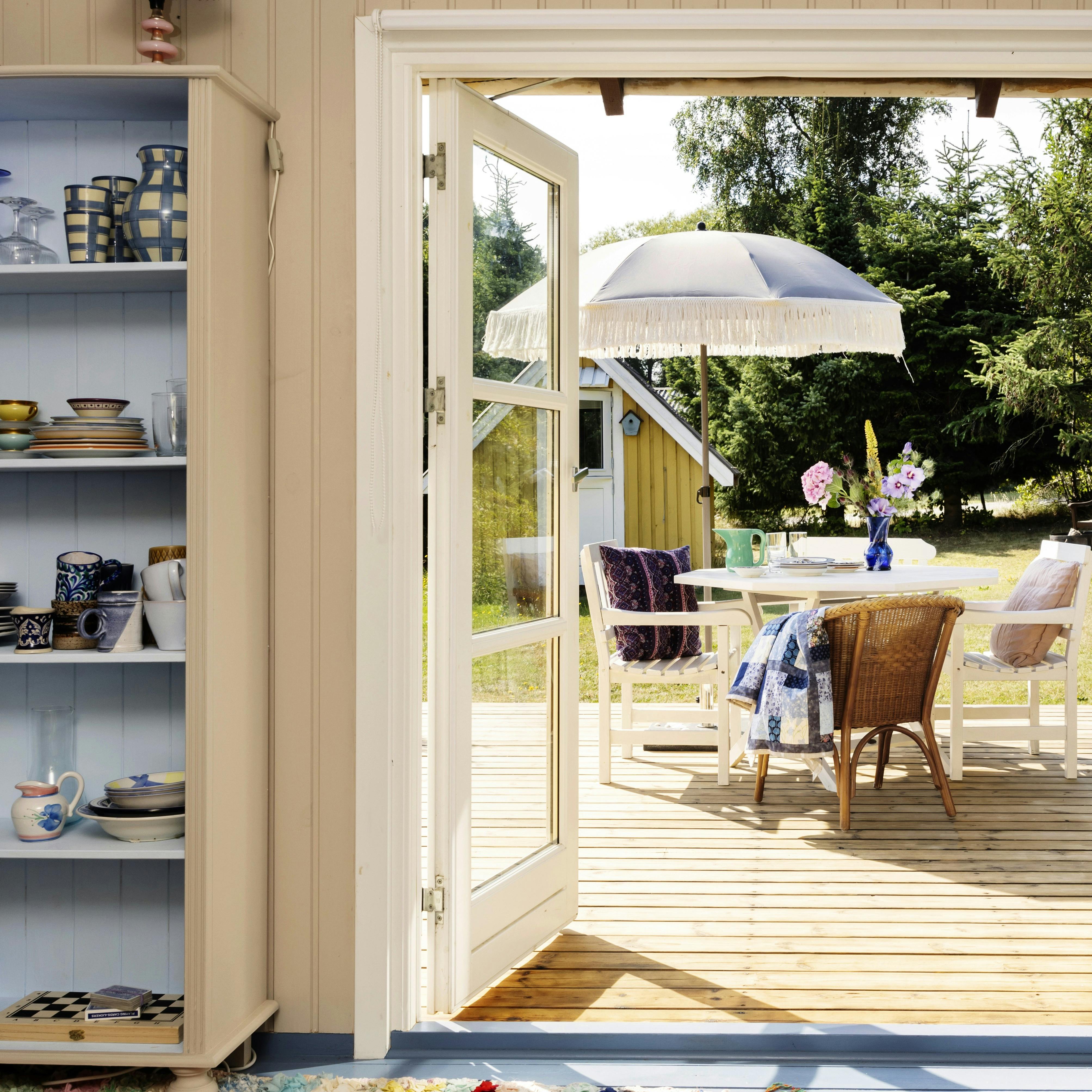 Få hyggefølelsen ind i dit sommerhus.