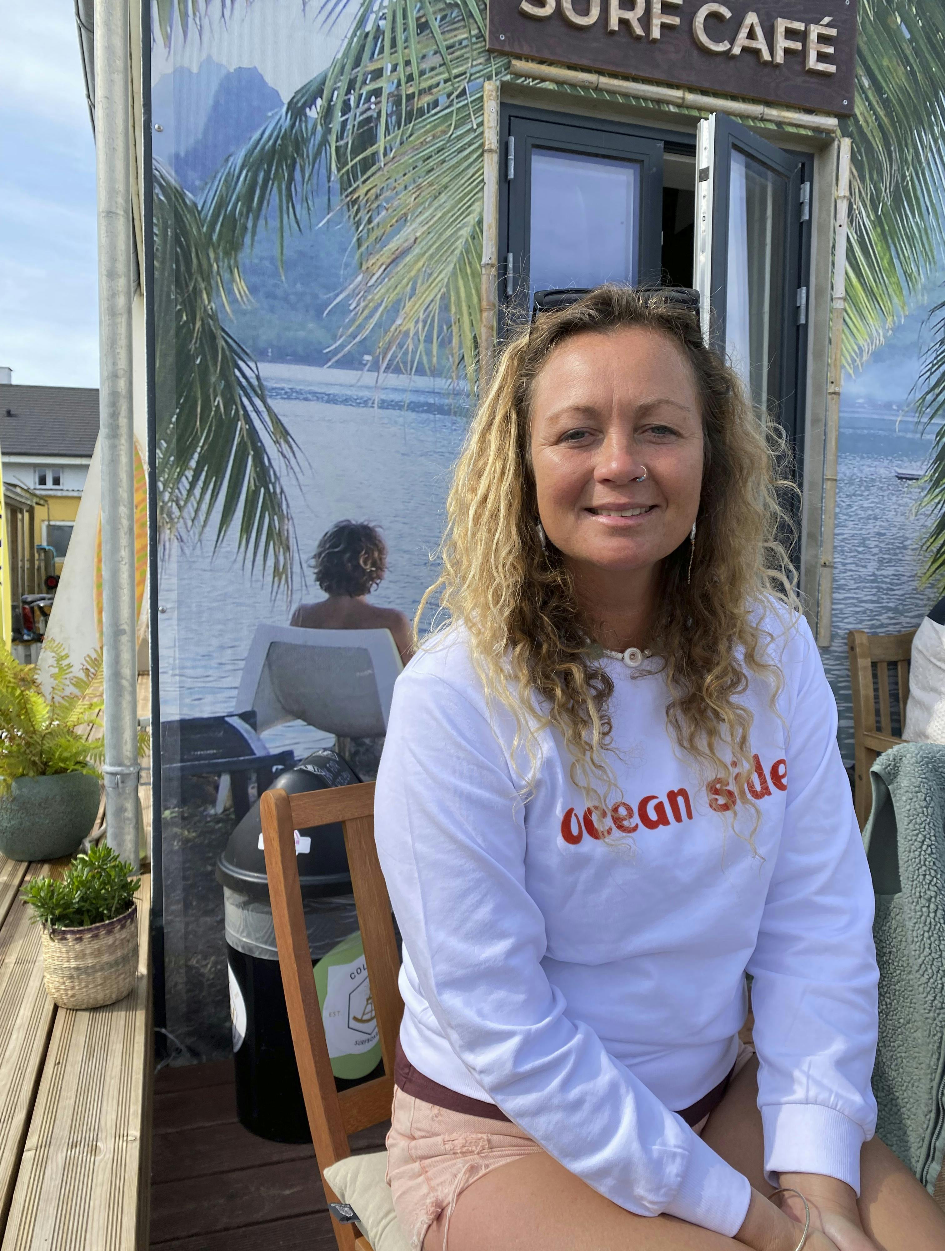 Vahine har altid været den lyse i familien og fik for nogle år siden tanken, at der måske kunne være nogle nordiske rødder, hun ikke kendte til.