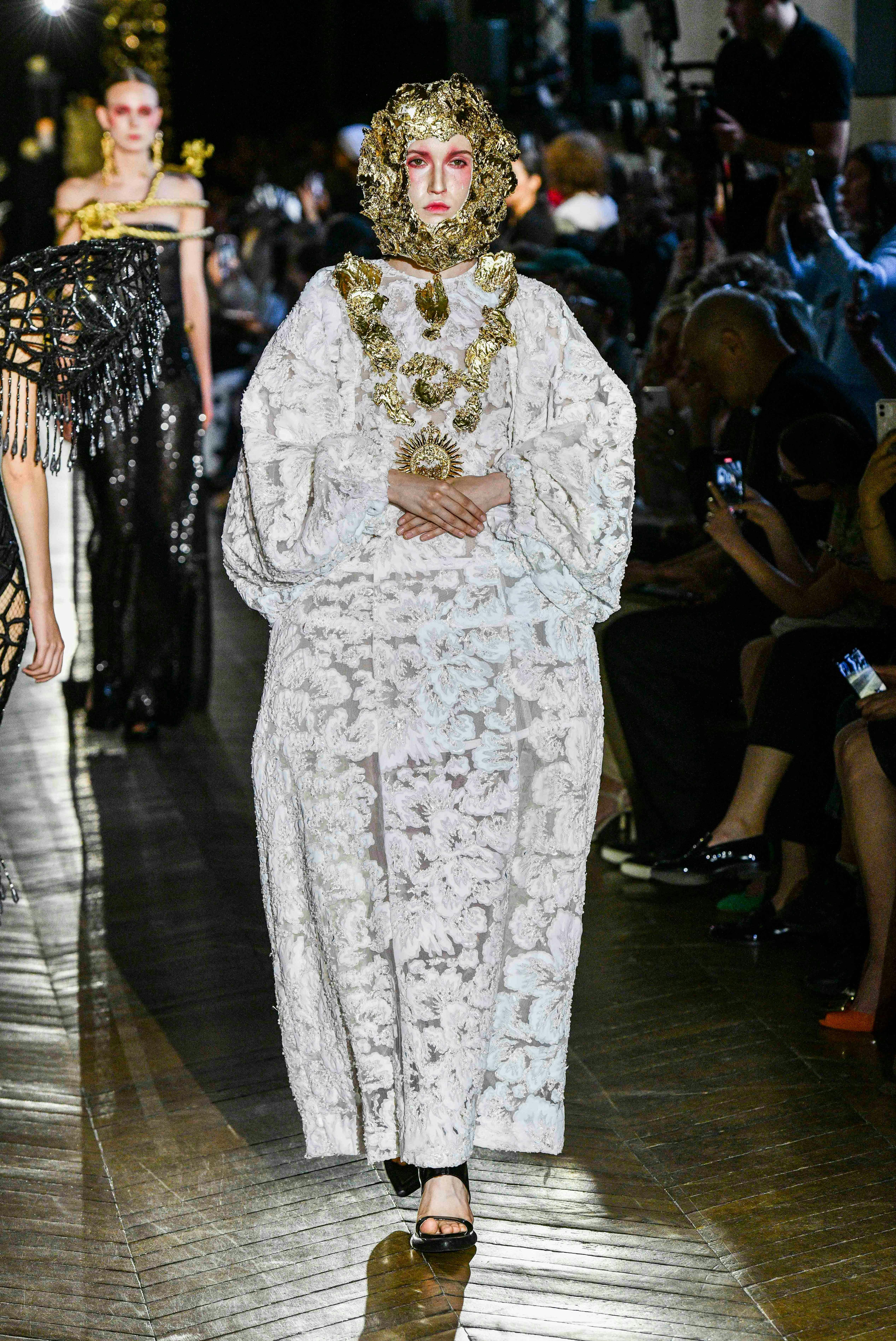 Juana Martin Haute Couture Fall/Winter 2025/2026 show at Parish Fashion Week.