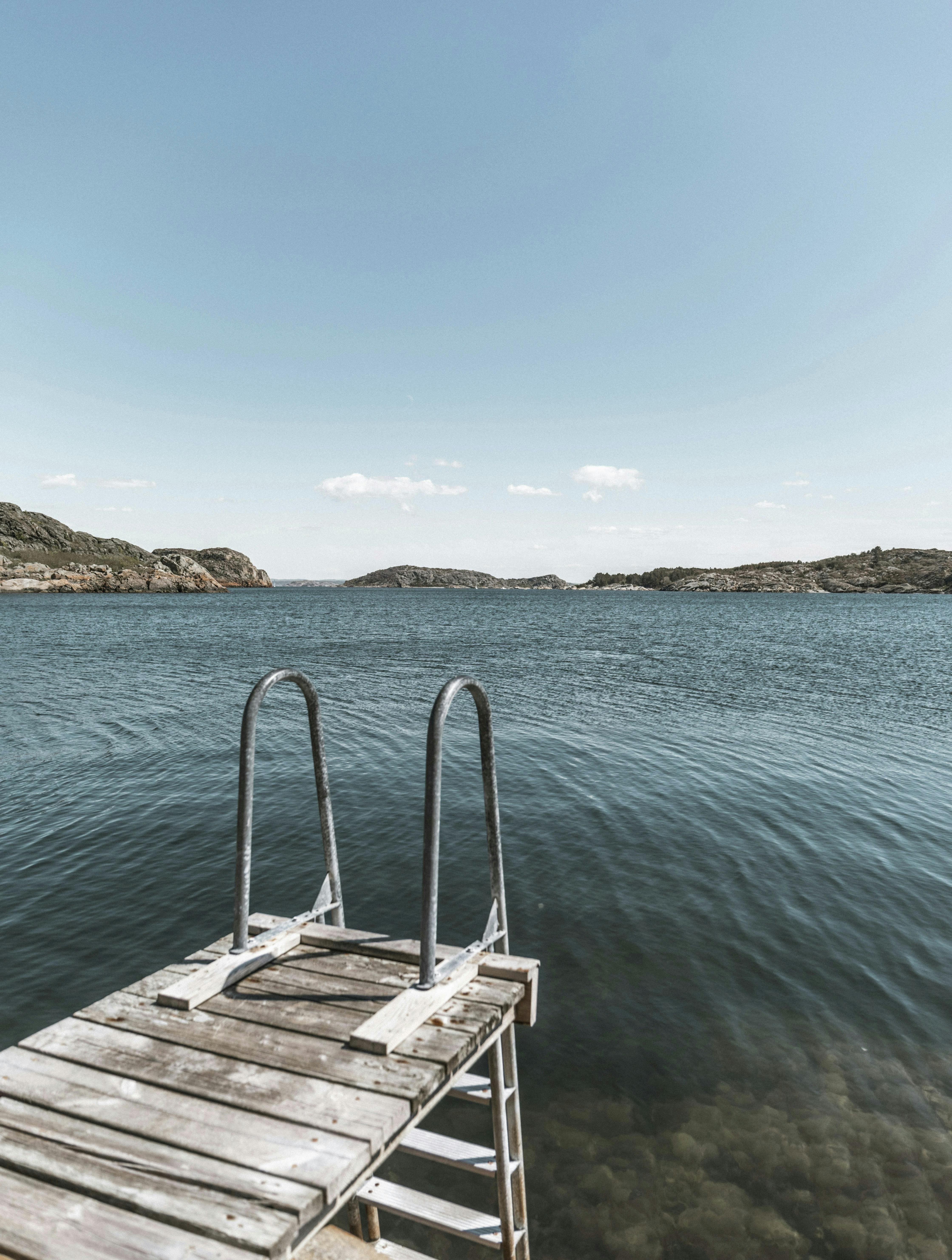 Klädesholmen i Bohuslän ved Gøteborg har udsigt til skærgårdens smukke klipper.