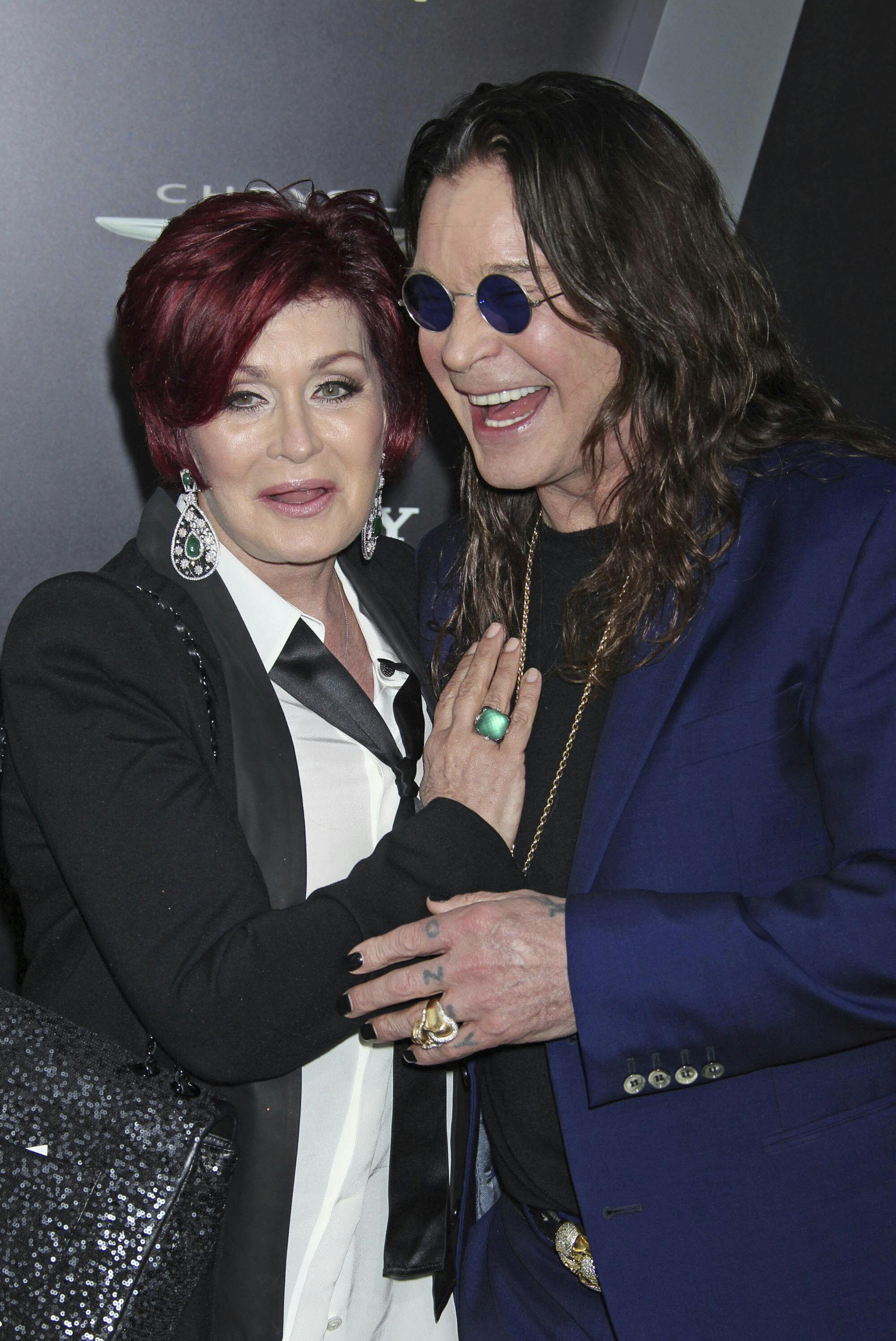 Ozzy og Sharon Osbourne mødte første gang hinanden i 1970. I 1982 blev de gift.