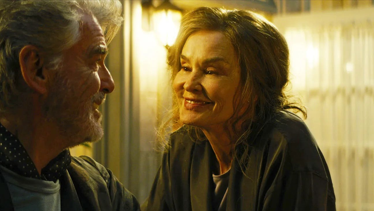 Pierce Brosnan og Jessica Lange i 'The Great Lillian Hall'
