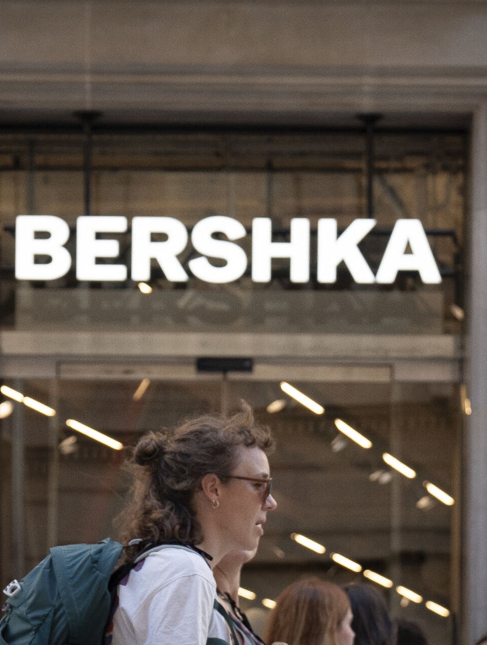 Det spanske modebrand Bershka åbner snart sin første butik i Danmark.