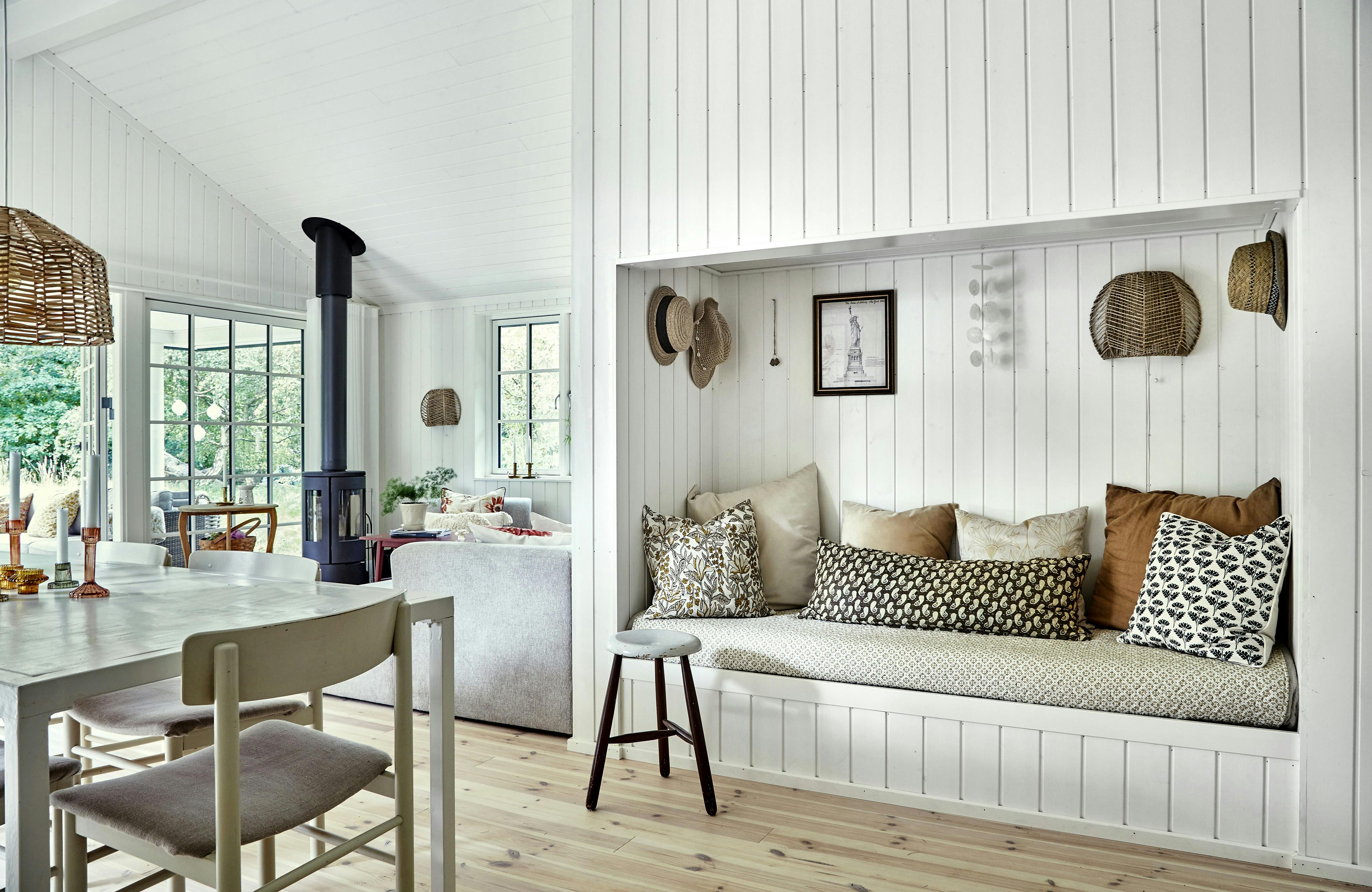 Alkoven er er et yndet sted at tage en lur eller læse et blad.