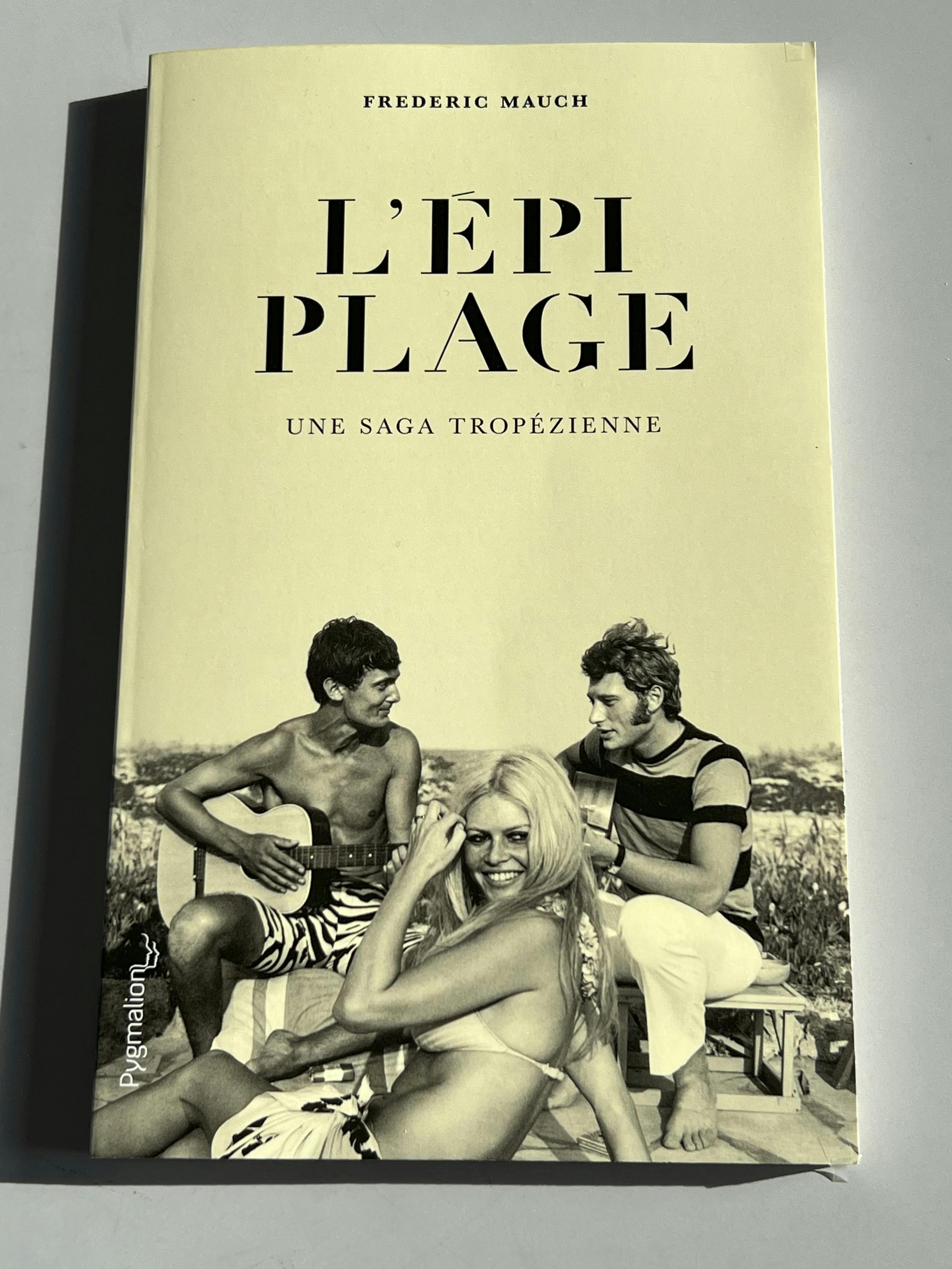 Den franske bog om alle festerne på Épi er skrevet af Frédéric Mauch, hvis forældre drev hotellet.