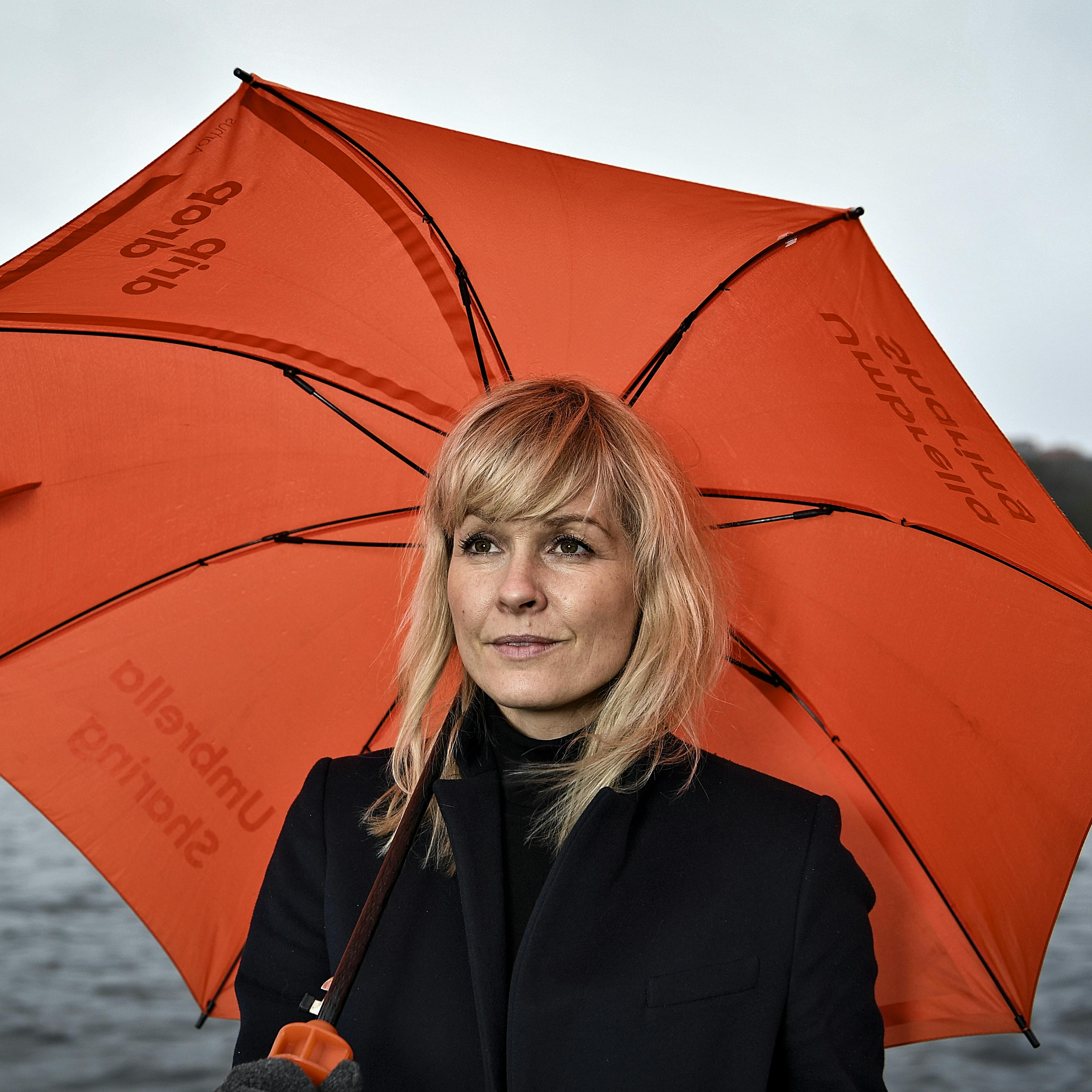 (ARKIV) Sanger Signe Svendsen ved Nørresø i Viborg torsdag 9 januar 2020. Sanger, sangskriver Signe Svendsen fylder 50 år onsdag den 16. oktober 2024.. (Foto: Ernst van Norde/Ritzau Scanpix)