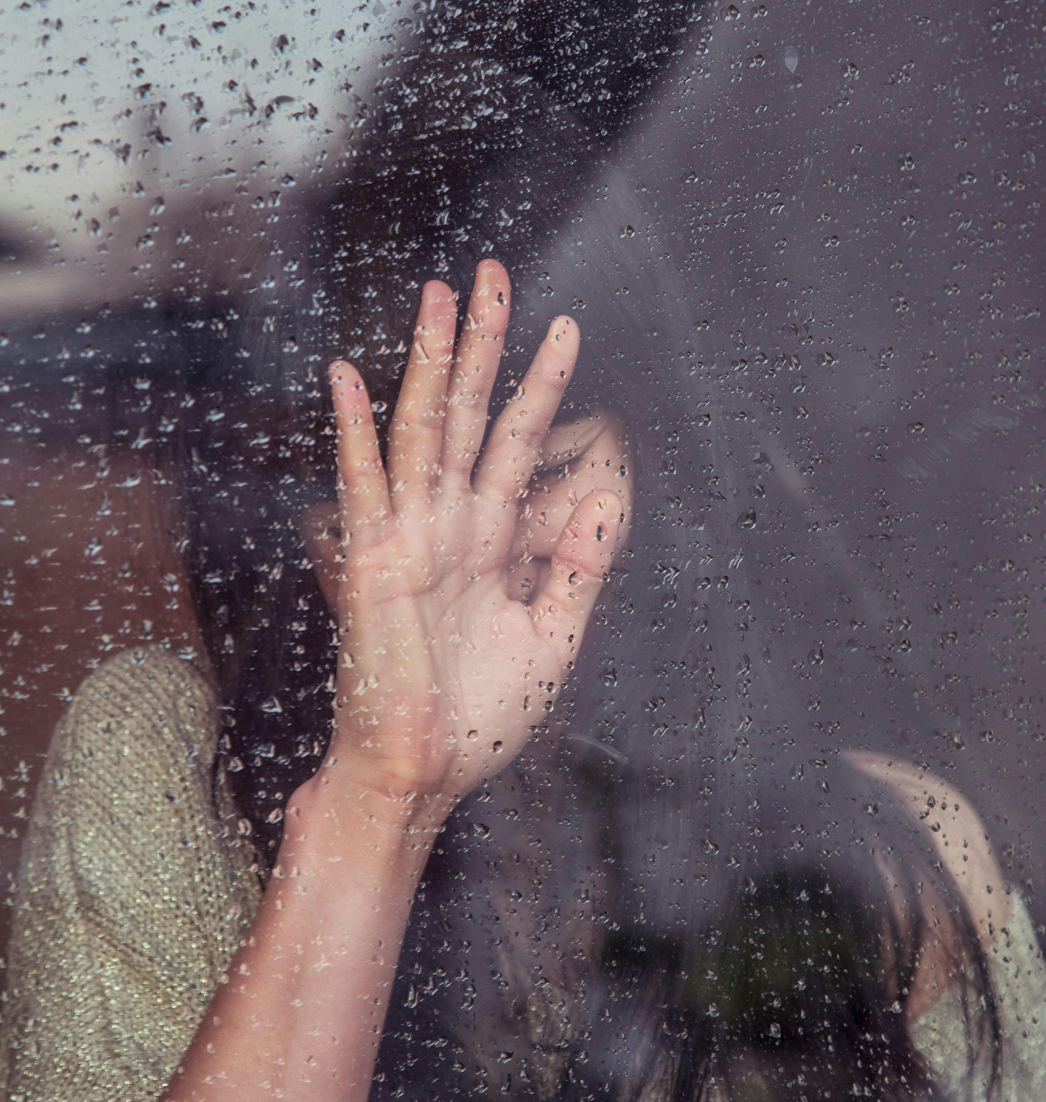https://imgix.femina.dk/2025-09-02/milada-vigerova-kT0tsYZ2YE0-unsplash.jpg