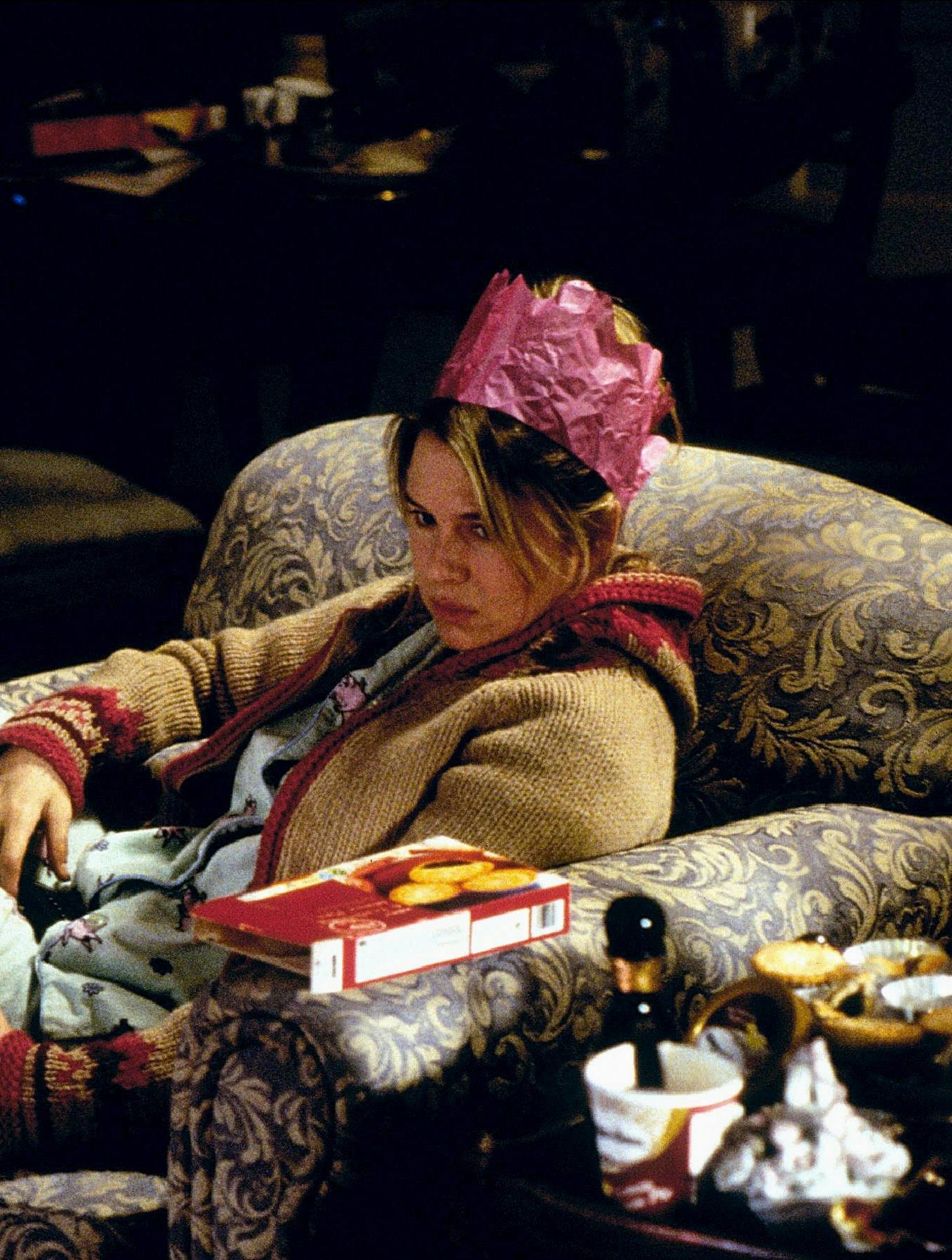 Renee Zellweger Characters: Bridget Jones Film: Bridget Jones'S Diary (UK/IRL/FR/USA 2001) Director: Sharon Maguire 04 April 2001 Date: 04 April 2001