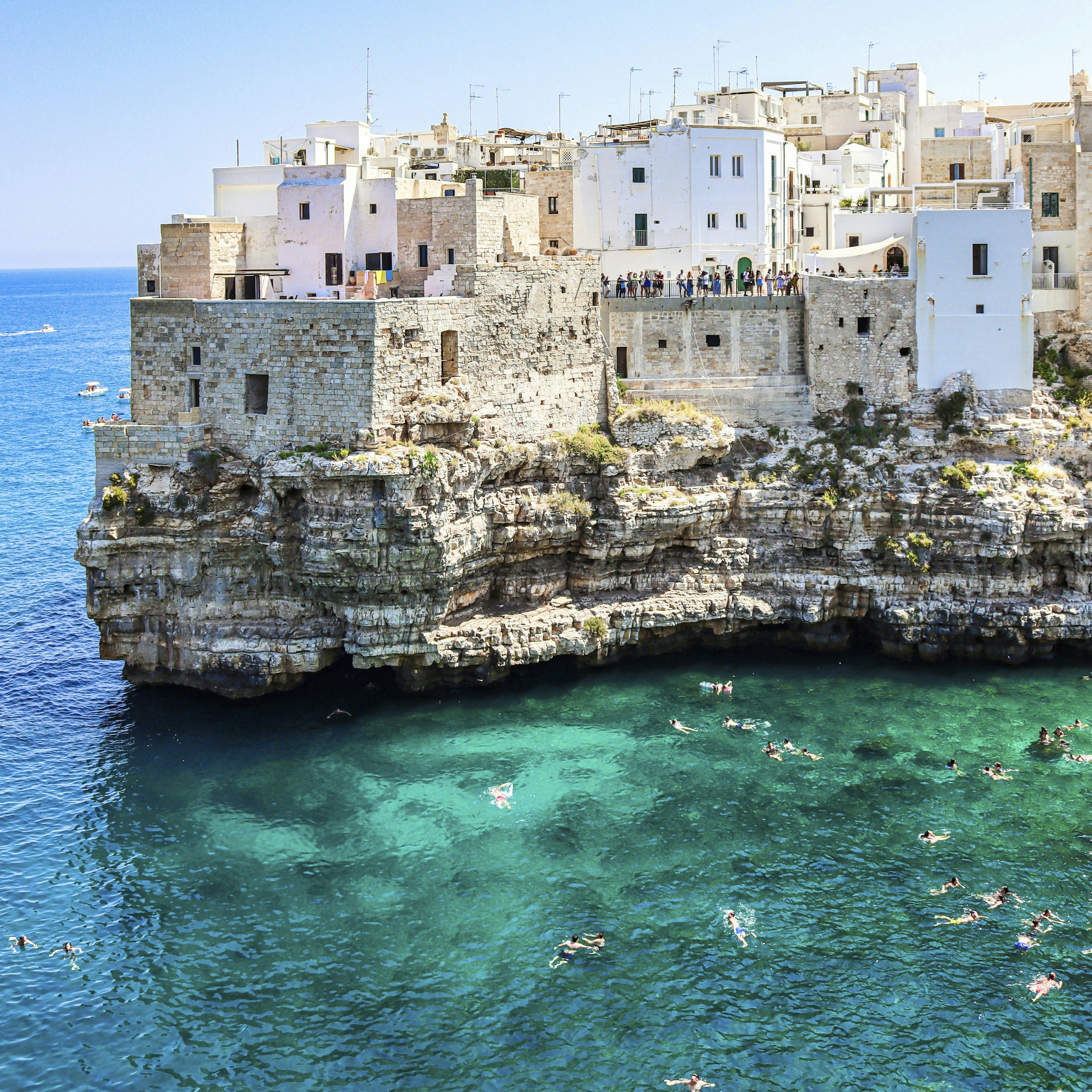 https://imgix.femina.dk/2025-09-26/vincenzo-de-simone-ag-2vUYJLpM-unsplash-1.jpg?fm=jpg