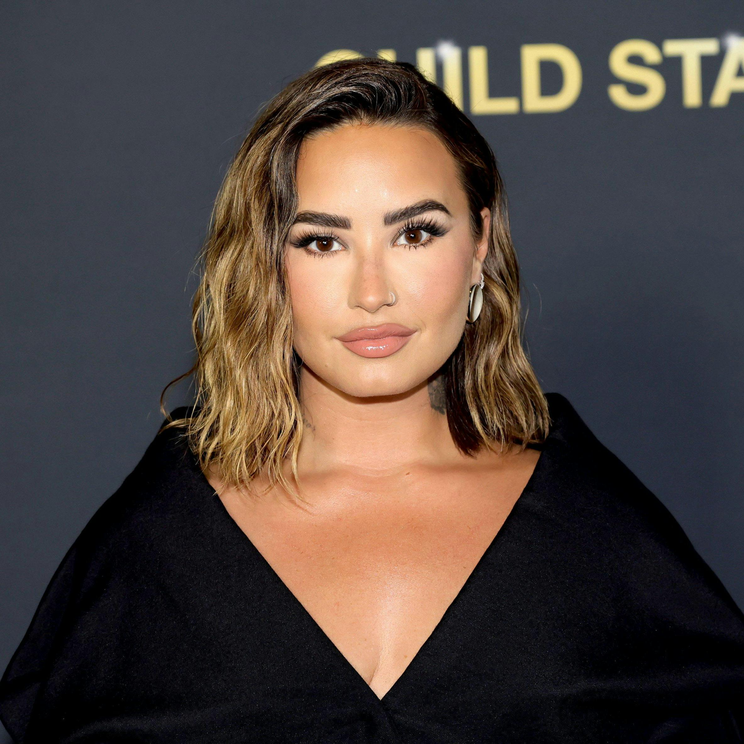 https://imgix.femina.dk/2025-09-29/Demi-Lovato-2024-GettyImages-2171634387.jpg