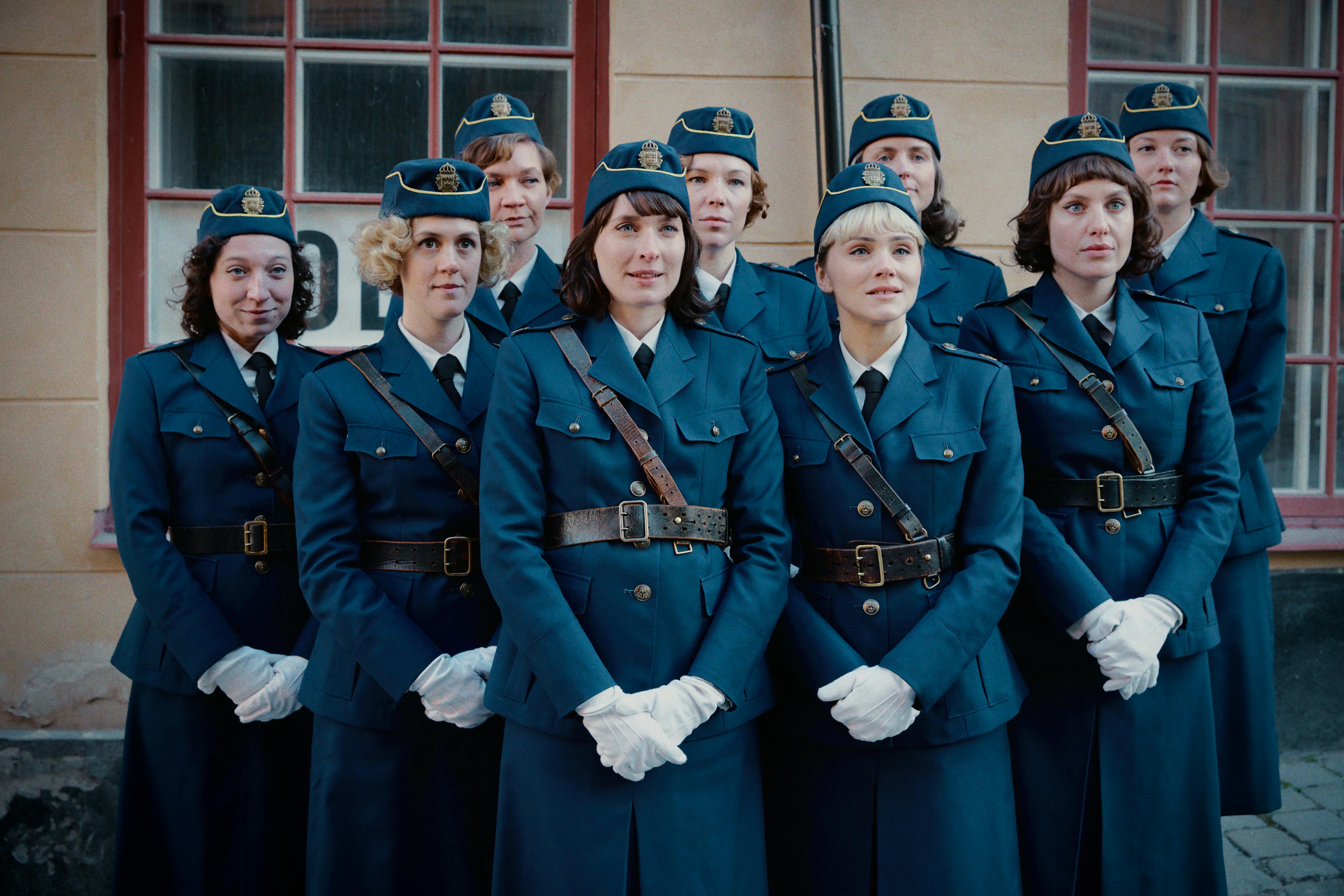 Malin Persson som Ingrid, Josefin Asplund som Karin og Agnes Rase som Siv i 'Skiftet'&nbsp;