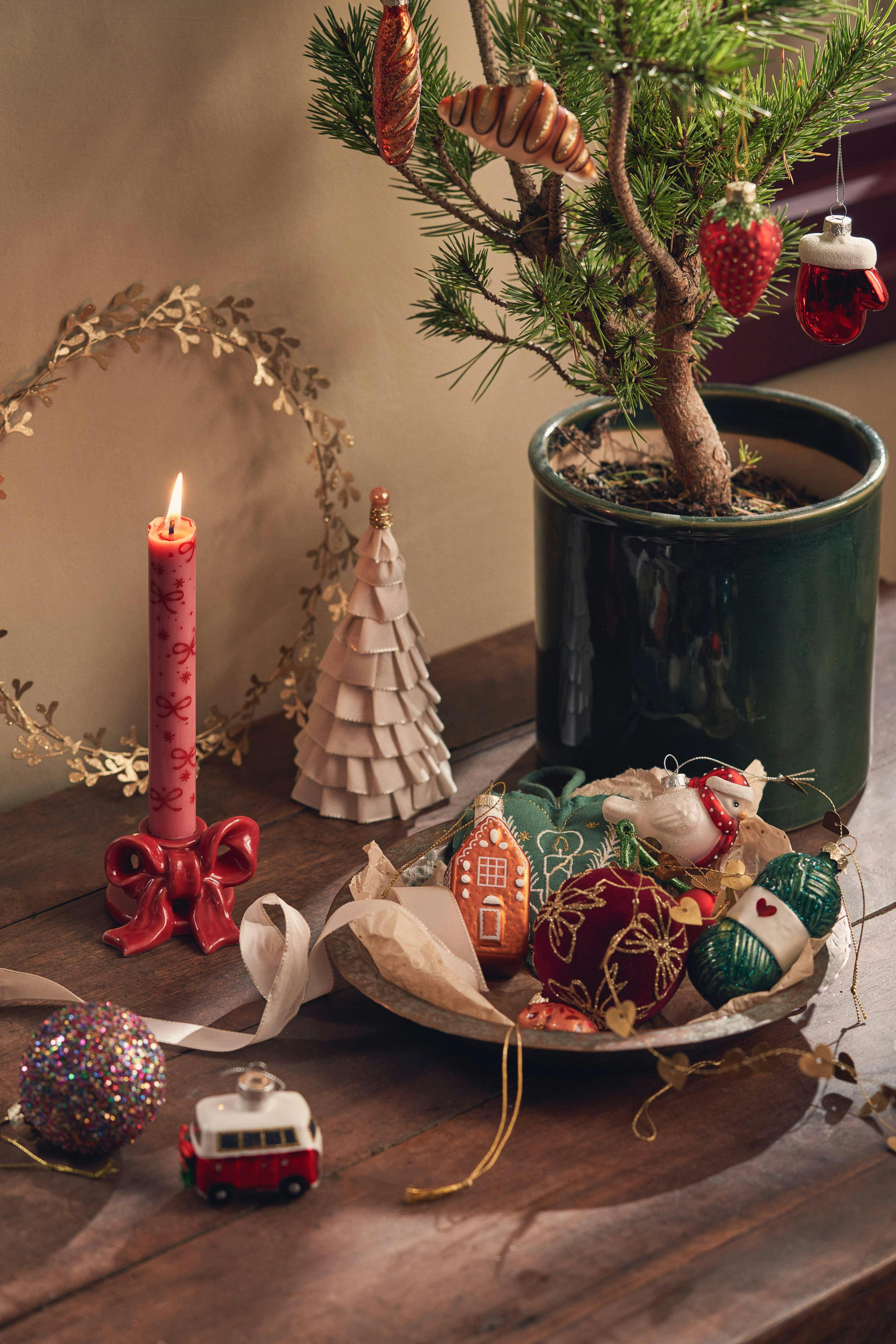 https://imgix.femina.dk/2025-10-07/Christmas_Collection_Sostrene_Grene_2025_168-%281%29.jpg