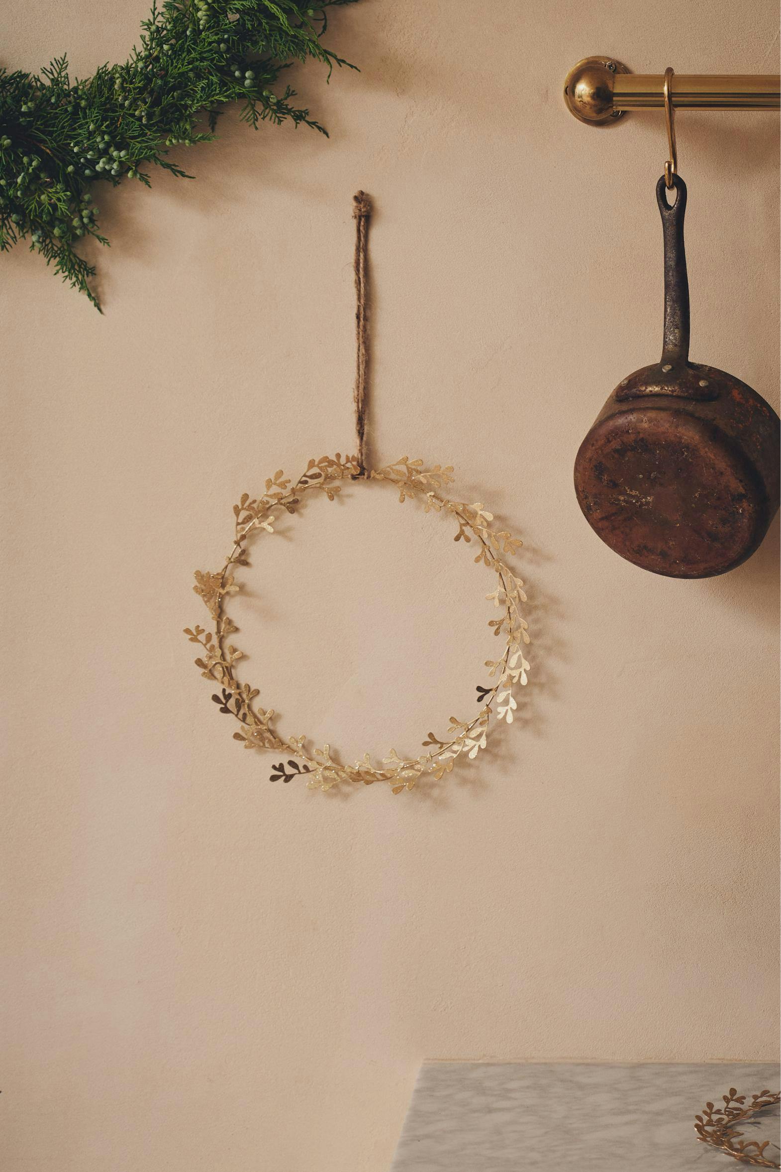 https://imgix.femina.dk/2025-10-07/Christmas_Collection_Sostrene_Grene_2025_46.jpg