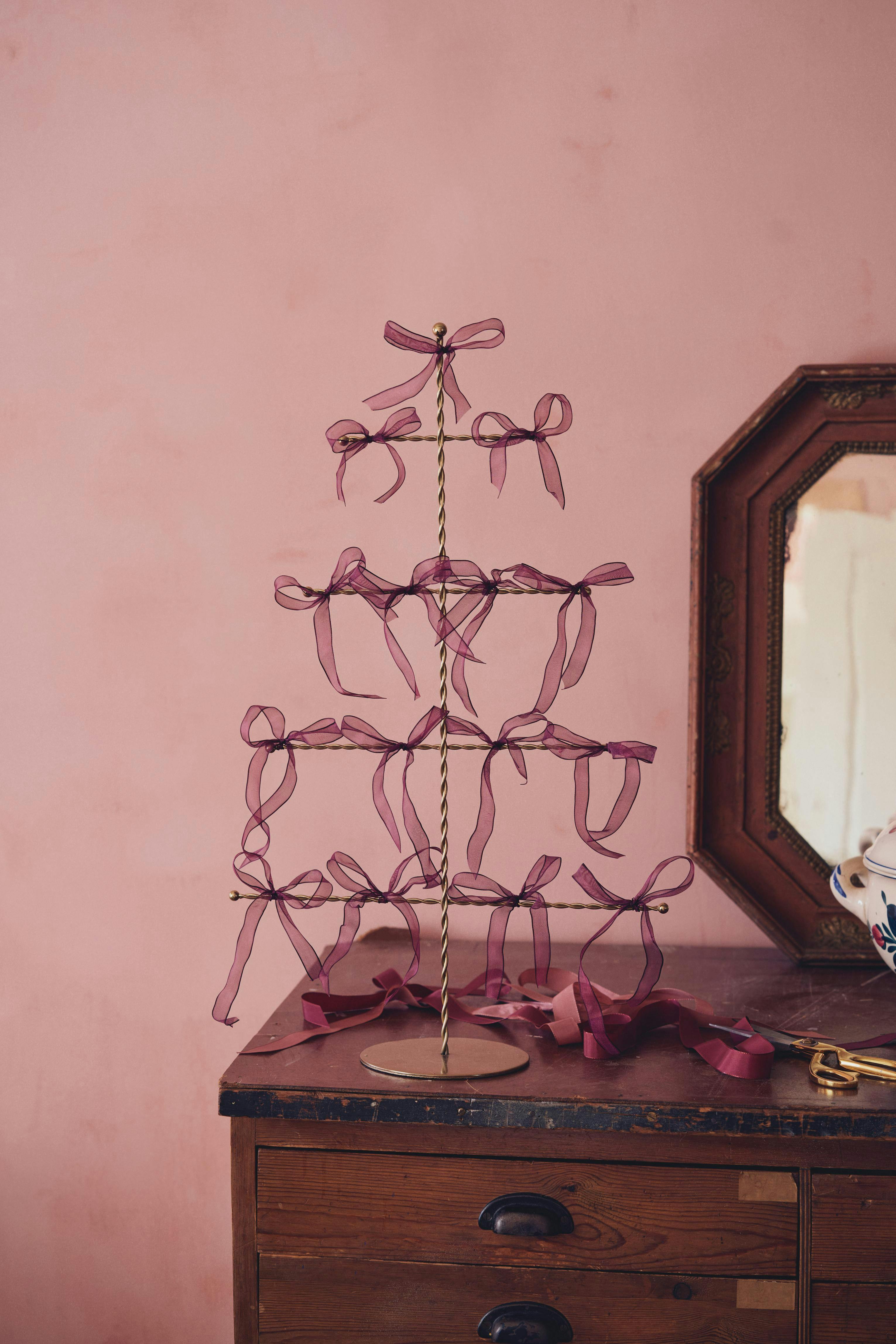 https://imgix.femina.dk/2025-10-07/Christmas_Collection_Sostrene_Grene_2025_71.jpg