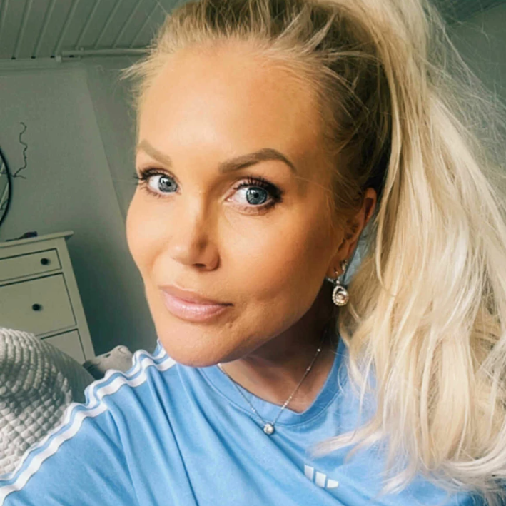 https://imgix.femina.dk/2025-10-07/Screenshot-2025-10-07-134142.png?fm=jpg