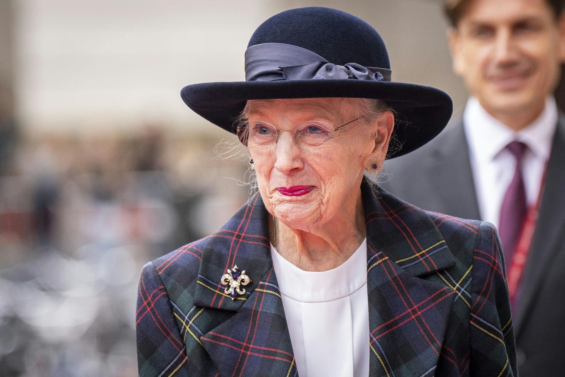 Dronning Magrethe, da Kongefamilien ankommer til Folketingets åbning på Christiansborg Slot i København.