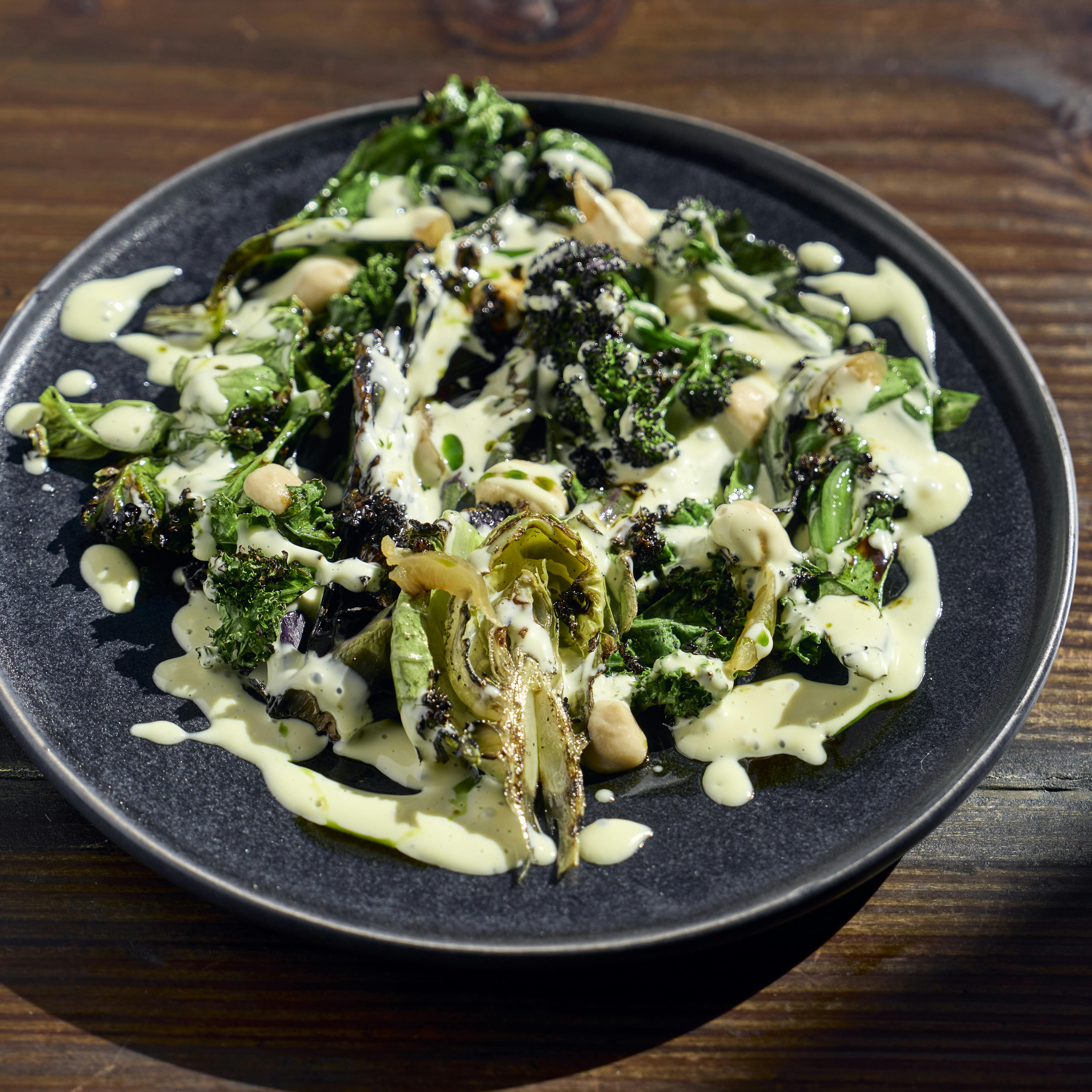 Restaurant Grim. Variation af grillet kål