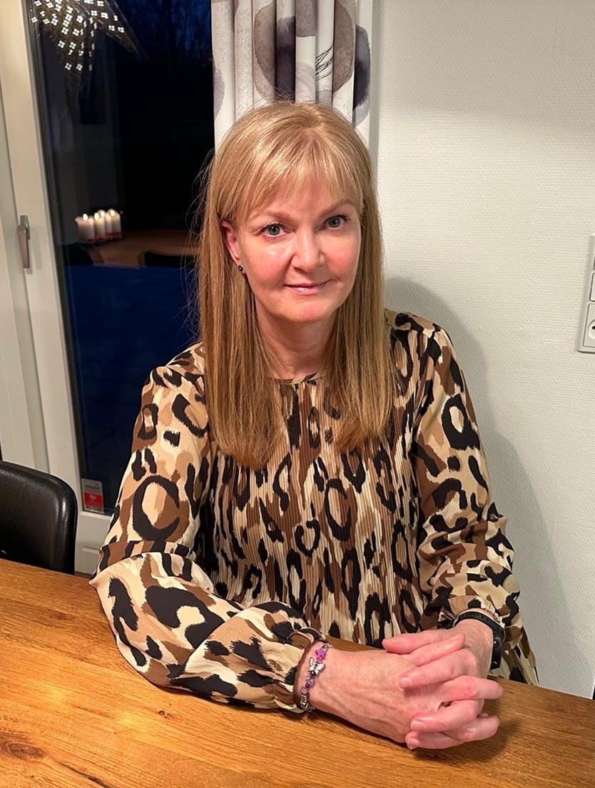 Herdis Bjerning i sit hjem. 