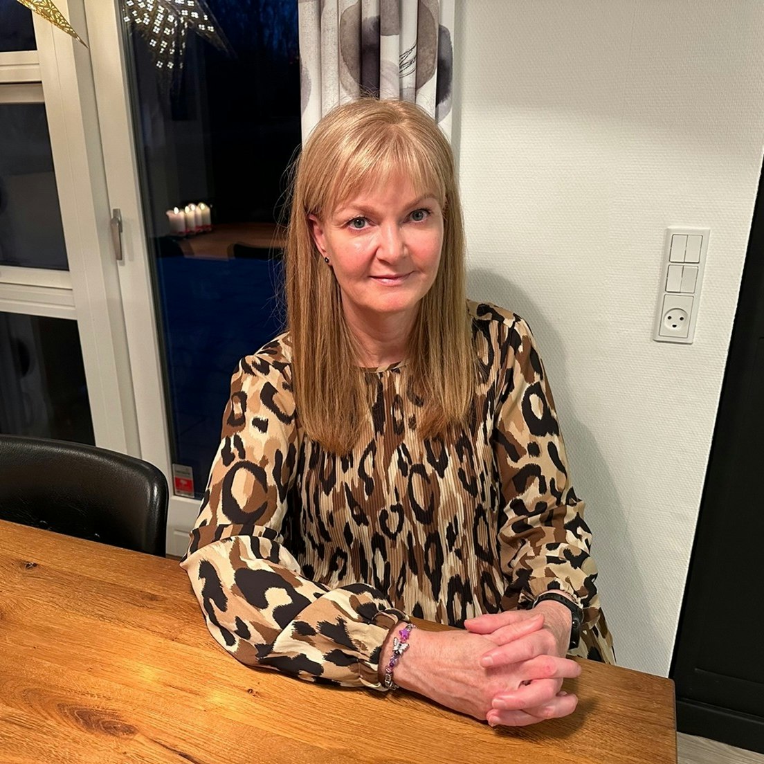 https://imgix.femina.dk/2025-10-13/herdis_0.jpg?fm=jpg