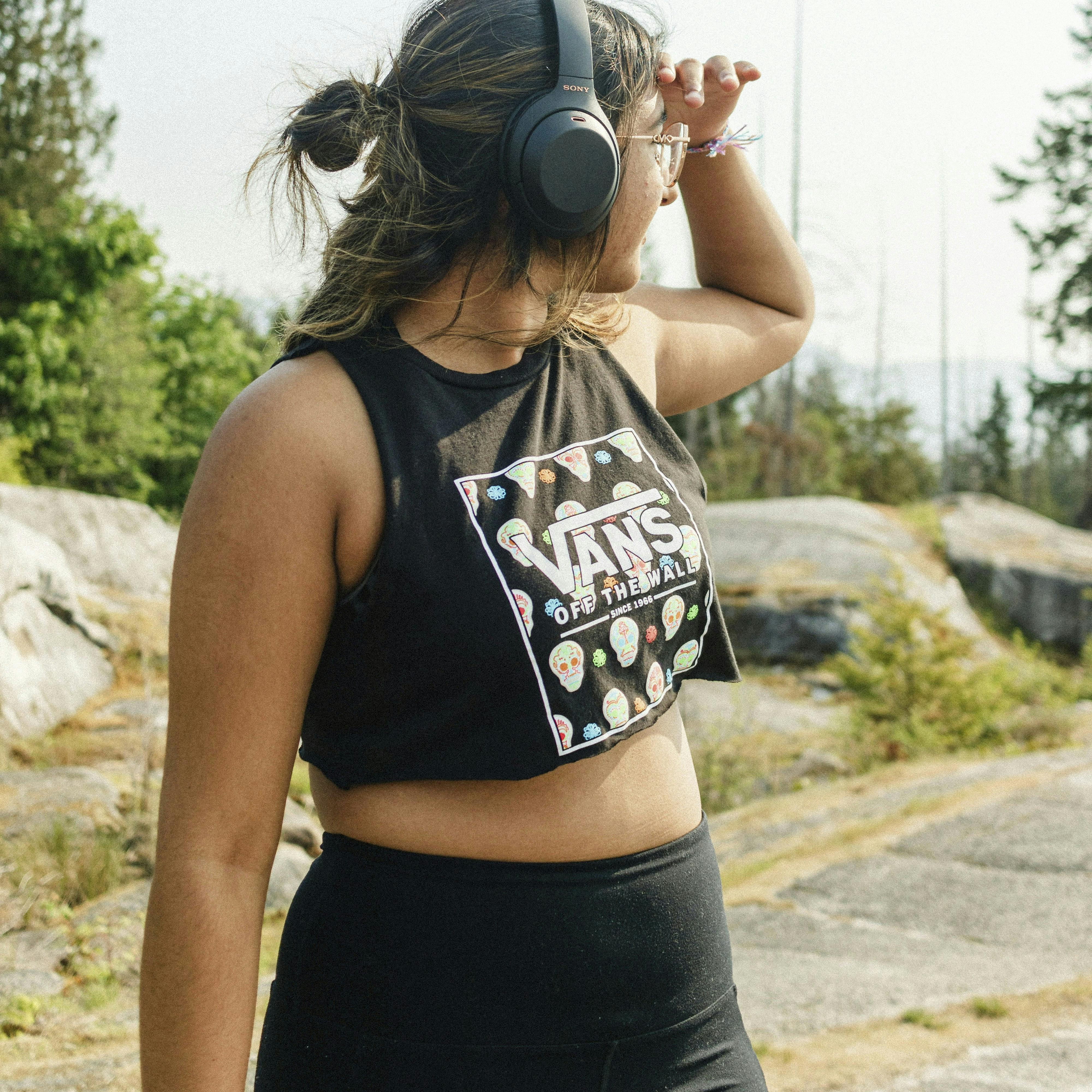 https://imgix.femina.dk/2025-10-17/aedrian-salazar-BbVEFfFyMn4-unsplash.jpg