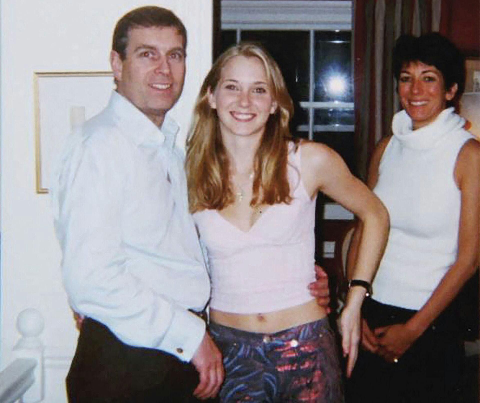 Prins Andrew, 17-årige Virginia Giuffre og Ghislaine Maxwell