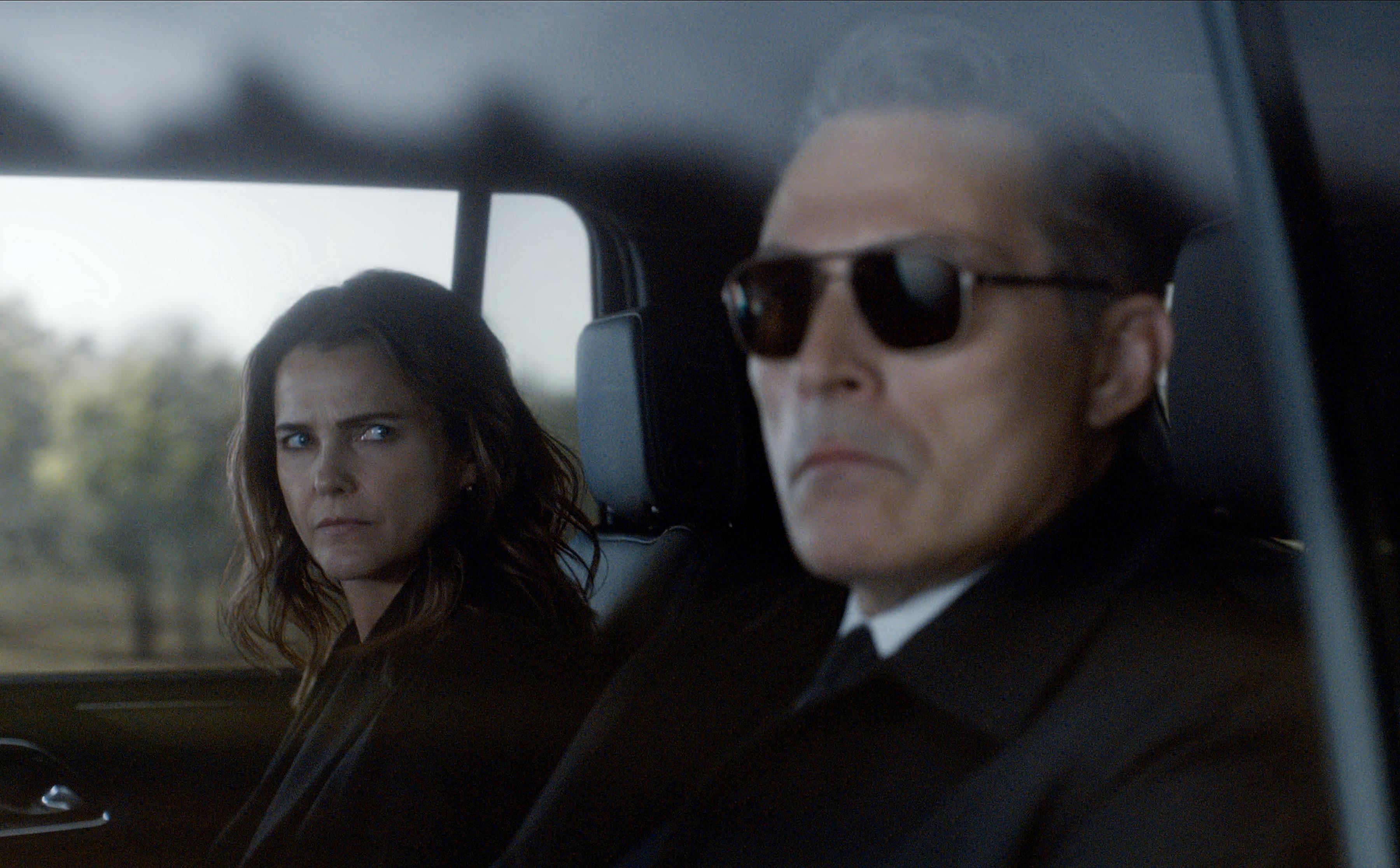 The Diplomat. (L to R) Keri Russell as Kate Wyler, Rufus Sewell as Hal Wyler in episode 303 of The Diplomat. Cr. Courtesy of Netflix © 2025