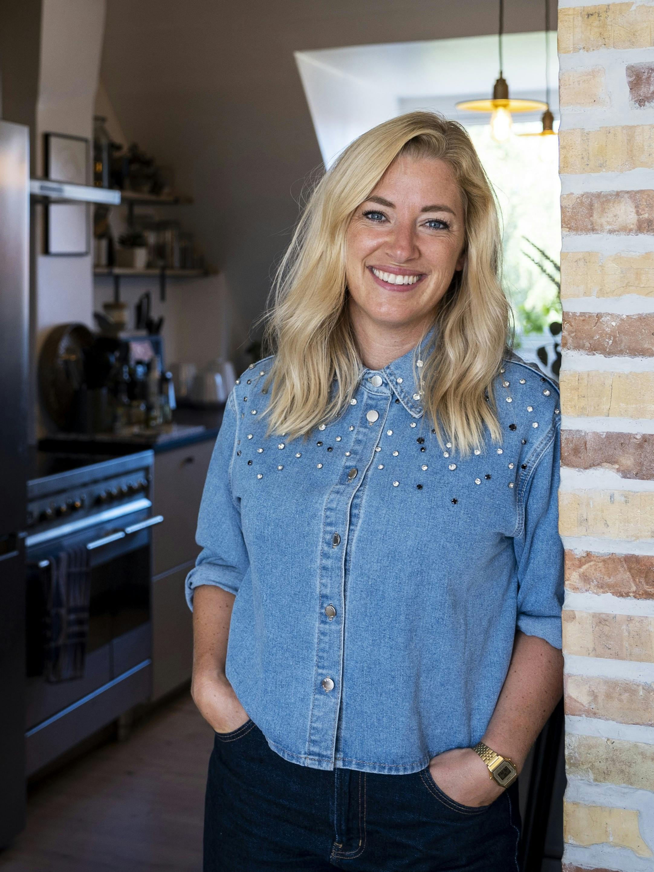 https://imgix.femina.dk/2025-10-21/20250903-Dorthe-Brown-GVFB-UH-18_1SL4099-%281%29.jpg
