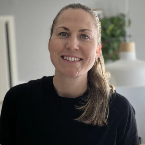 https://imgix.femina.dk/2025-10-23/.jpg?fm=jpg