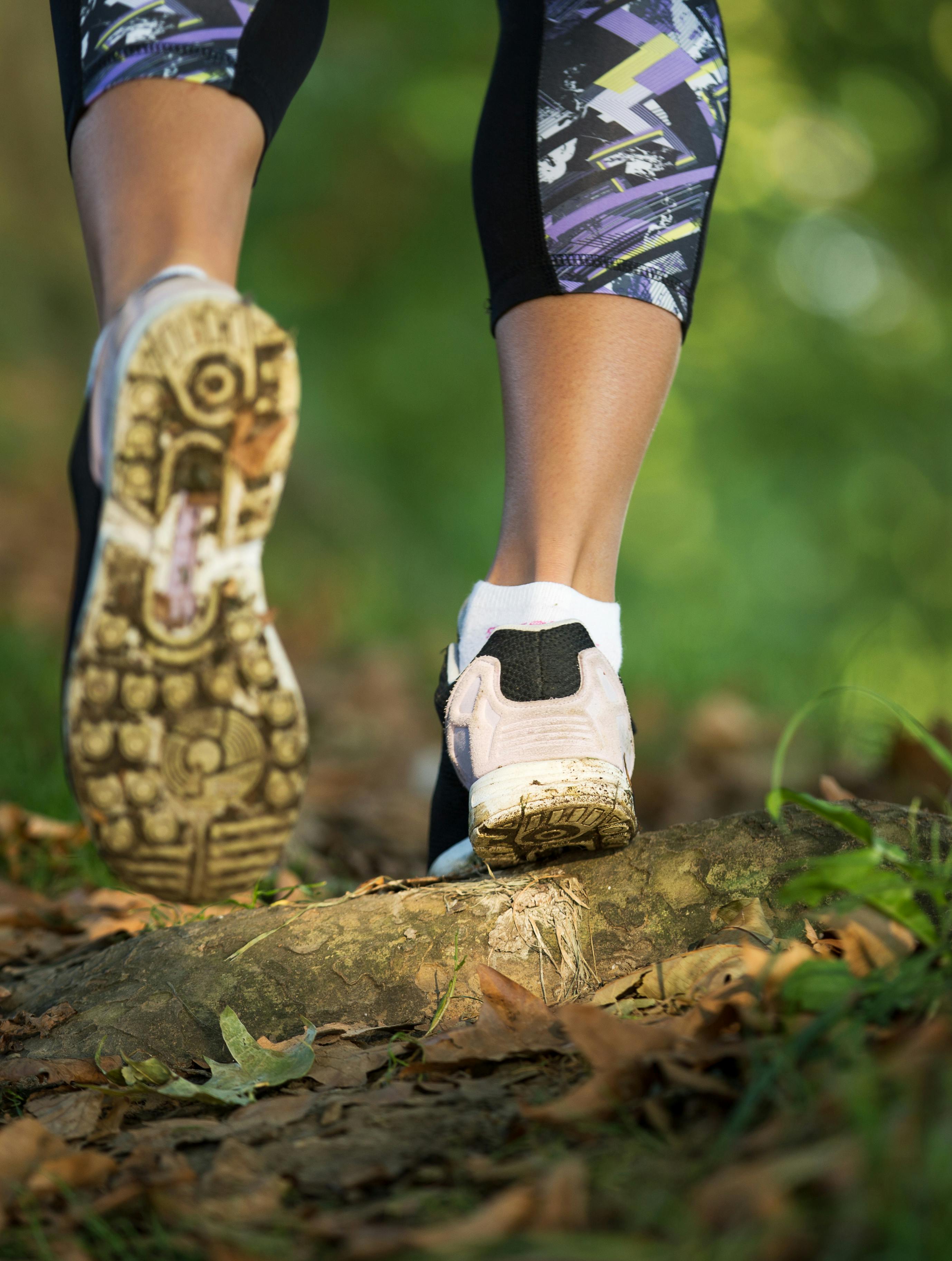 Start langsomt med korte gåture og japansk intervalgang for at genvinde styrke, kondition og energi efter et sygdomsforløb.