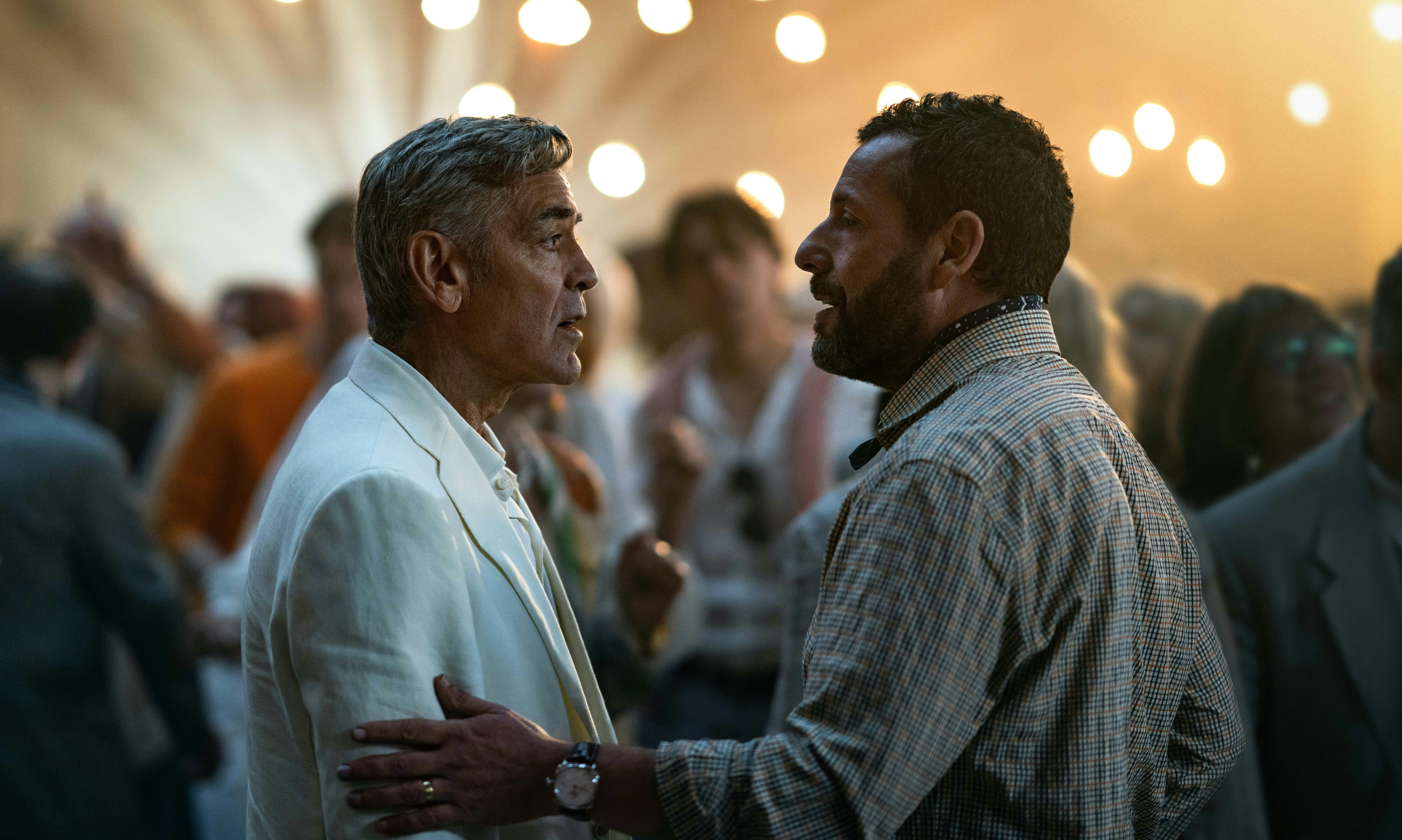 George Clooney og Adam Sandler i 'Jay Kelly'.&nbsp;