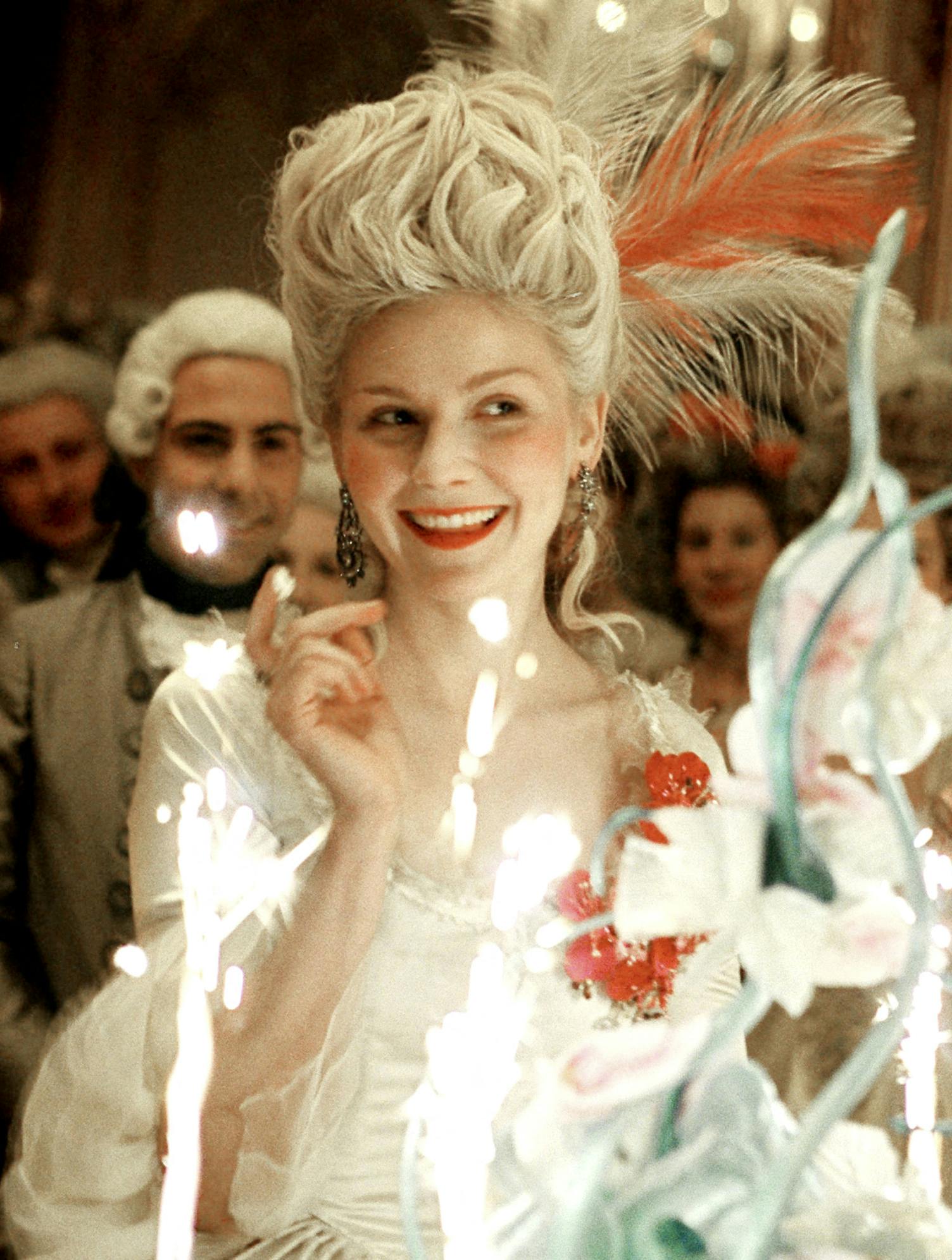 "Marie Antoinette"Kirsten Dunst © 2006 Columbia Pictures