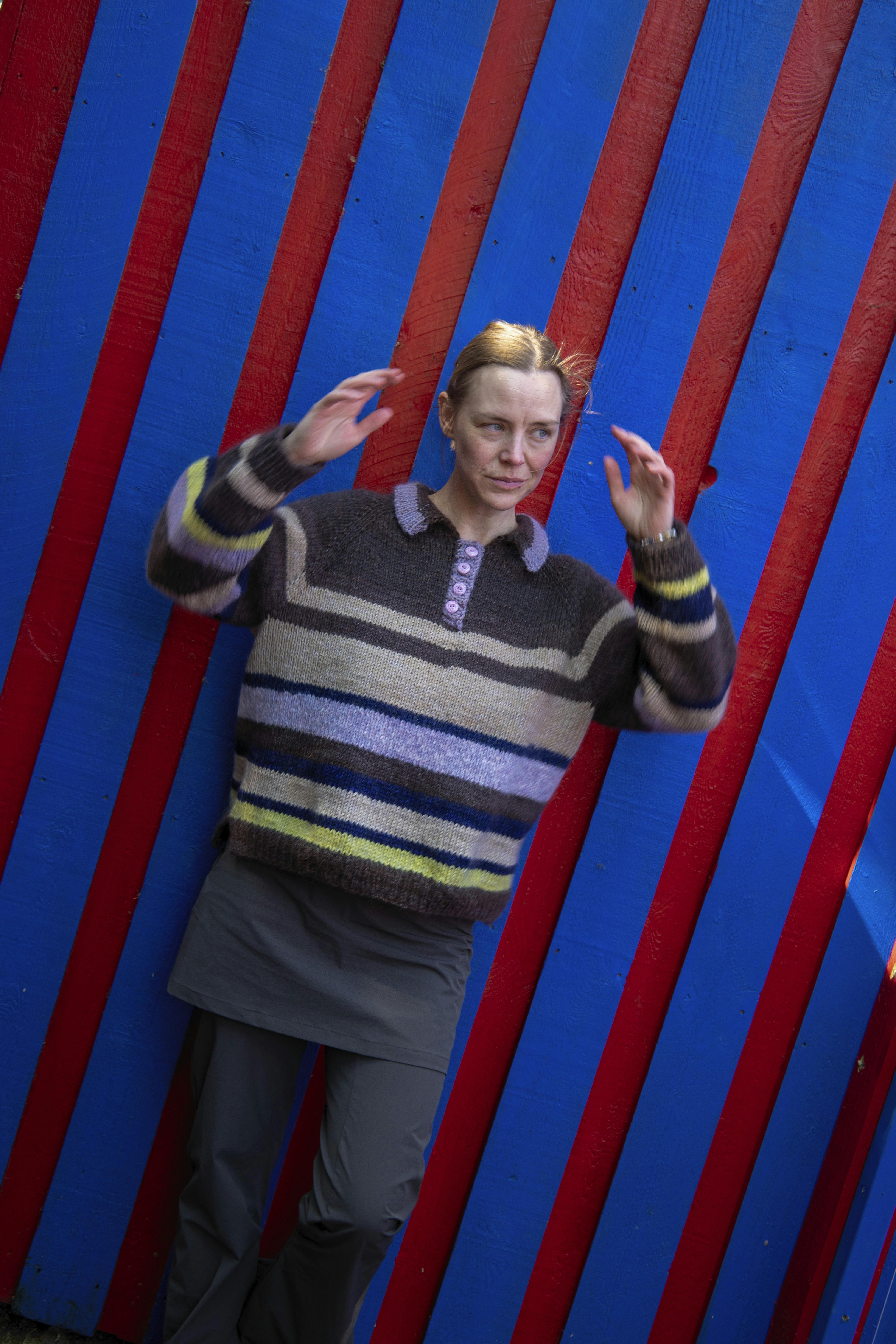 ”NOT PERFECT”-  POLOSWEATER